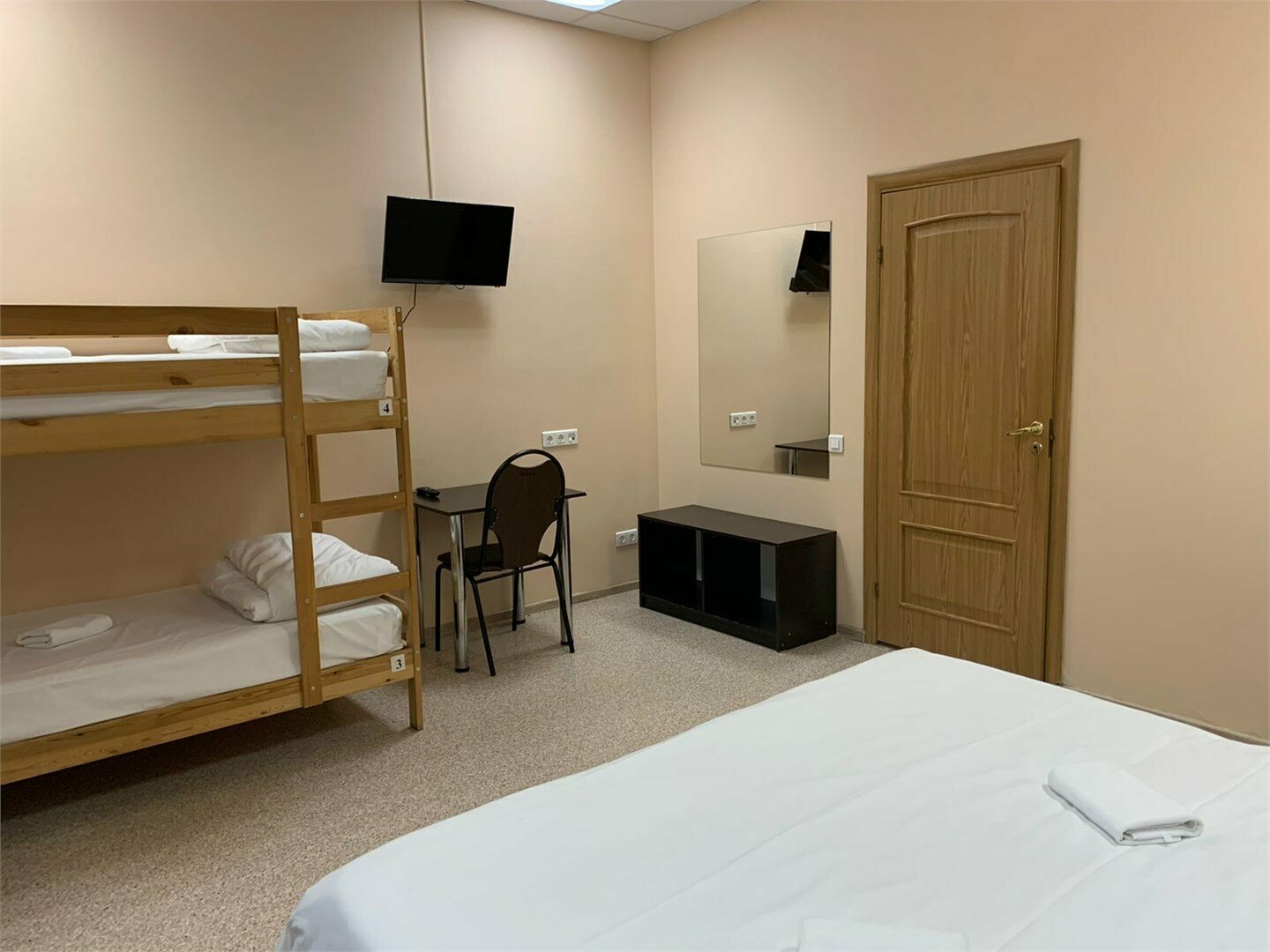 Семейный четырехместный  номер  (201, 301)