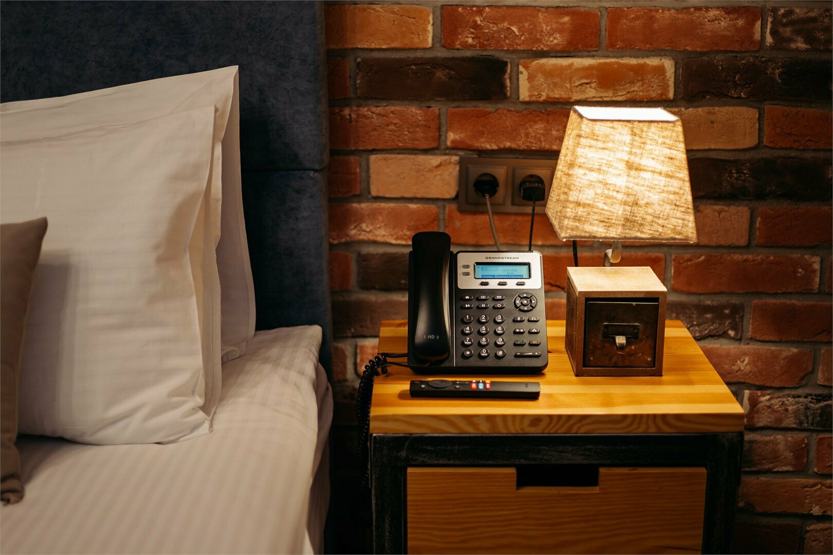 Улучшенный стандартный номер с двухспальной или двумя раздельными кроватями в стиле лофт