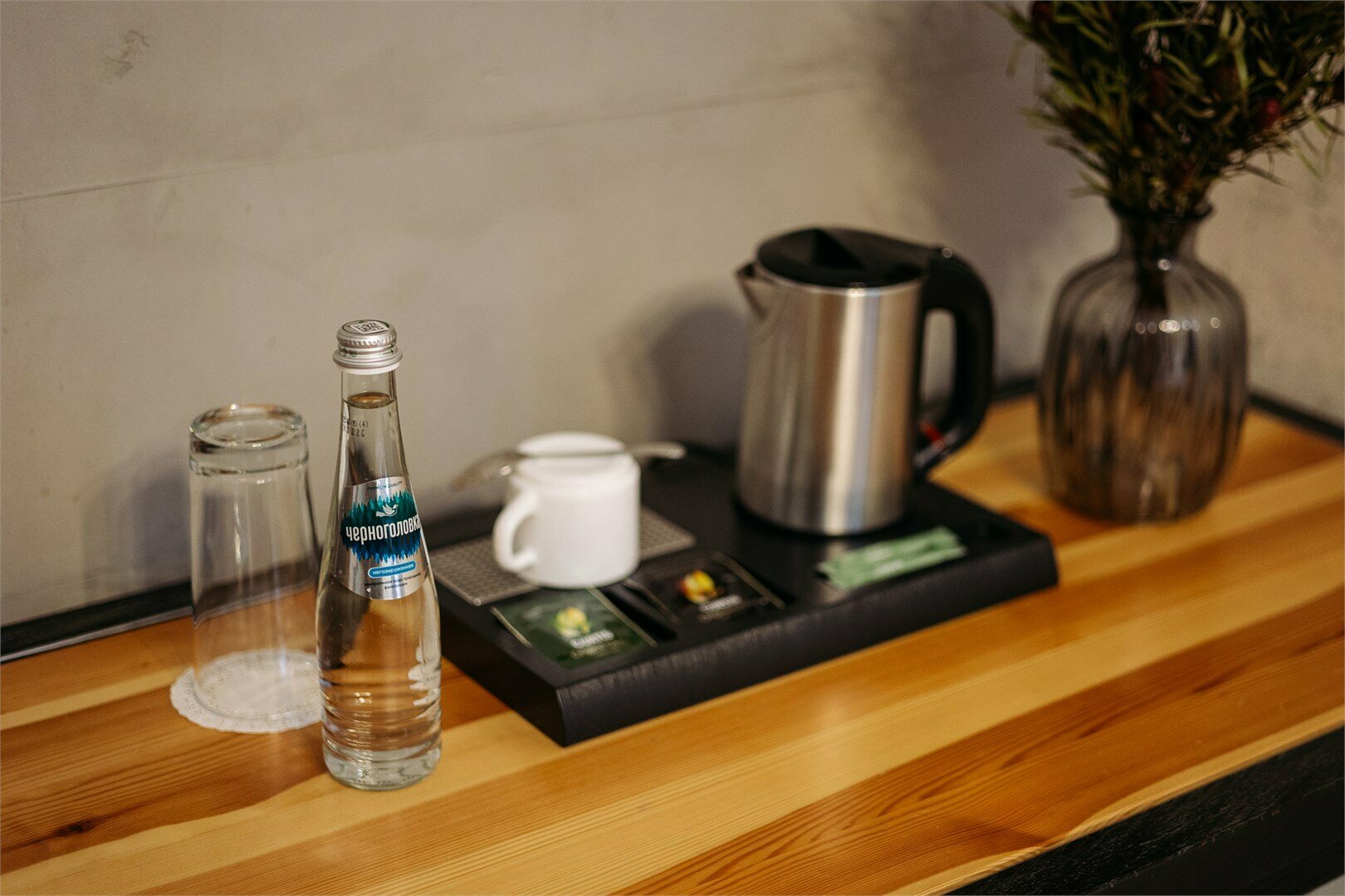 Одноместный номер с полутороспальной кроватью в стиле лофт