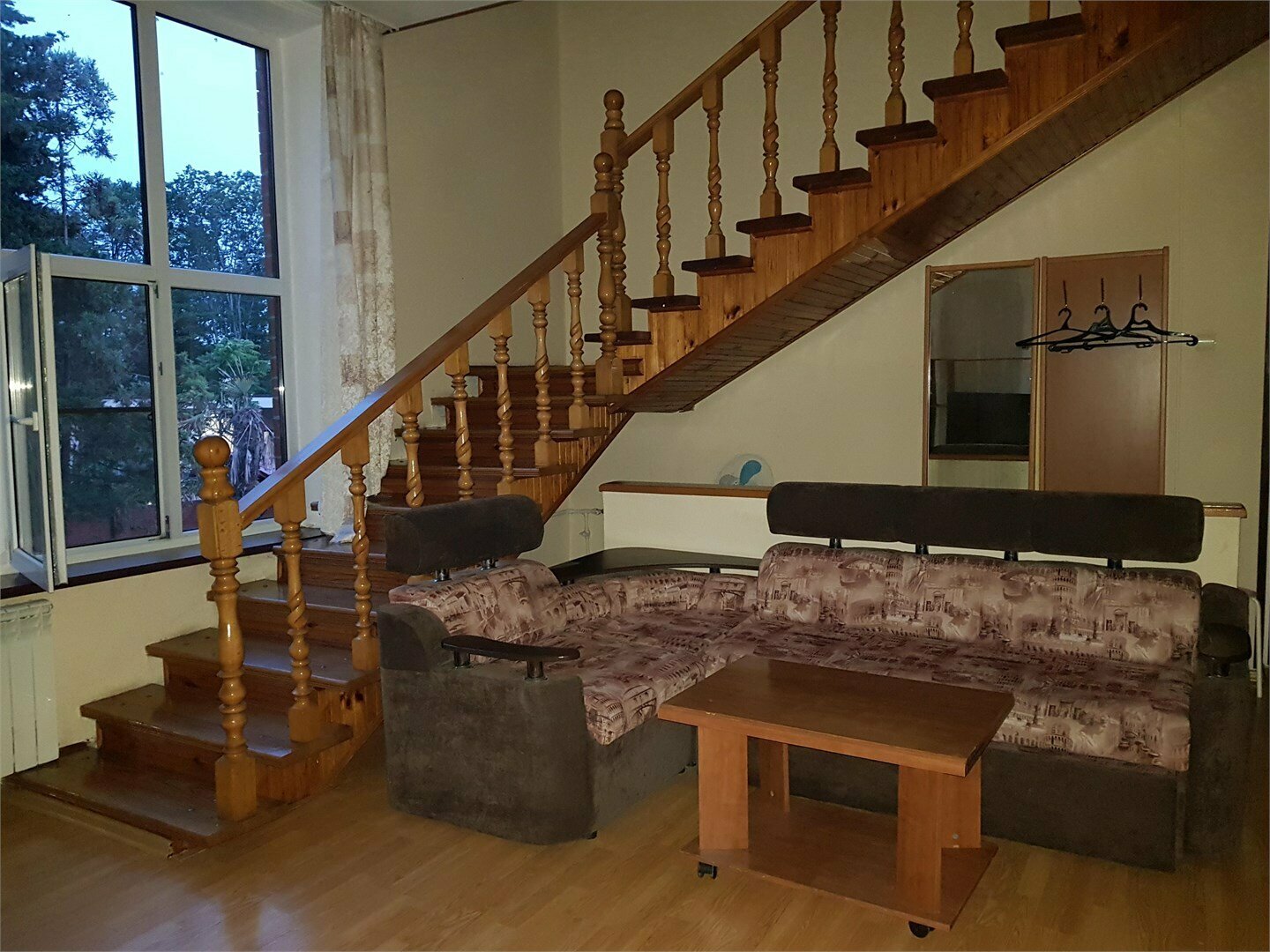 Двухуровневые апартаменты