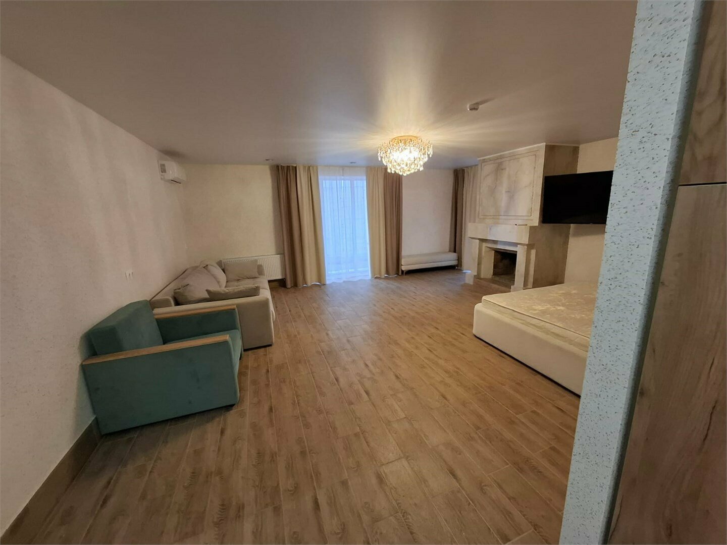 Люкс однокомнатный с камином