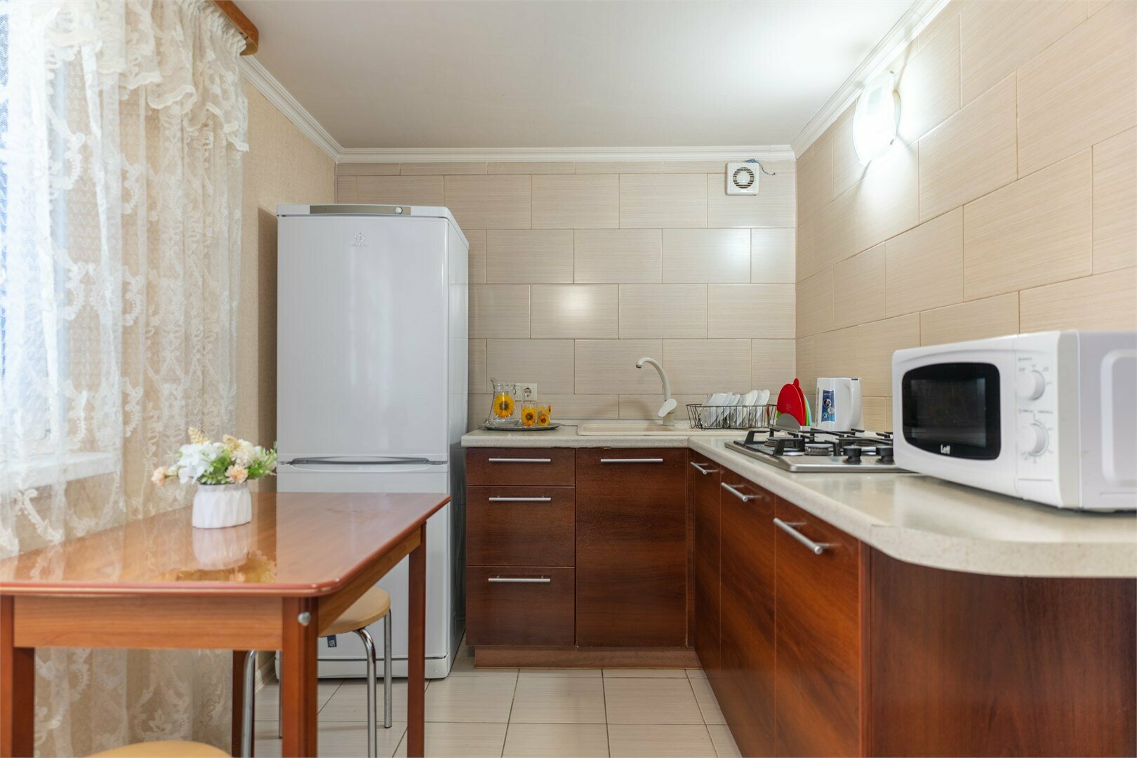 Апартаменты с кухней и балконом