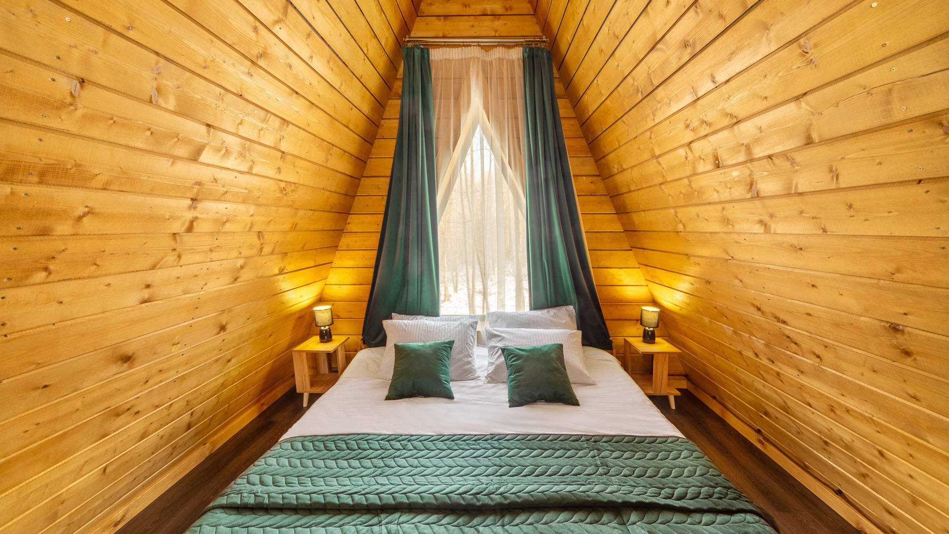 Дом с видом на лес