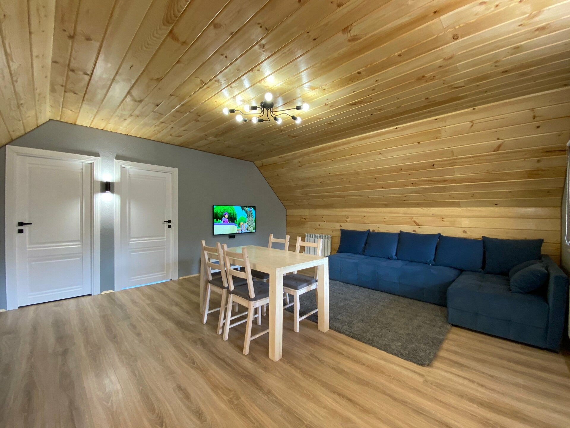 Апартаменты с балконом