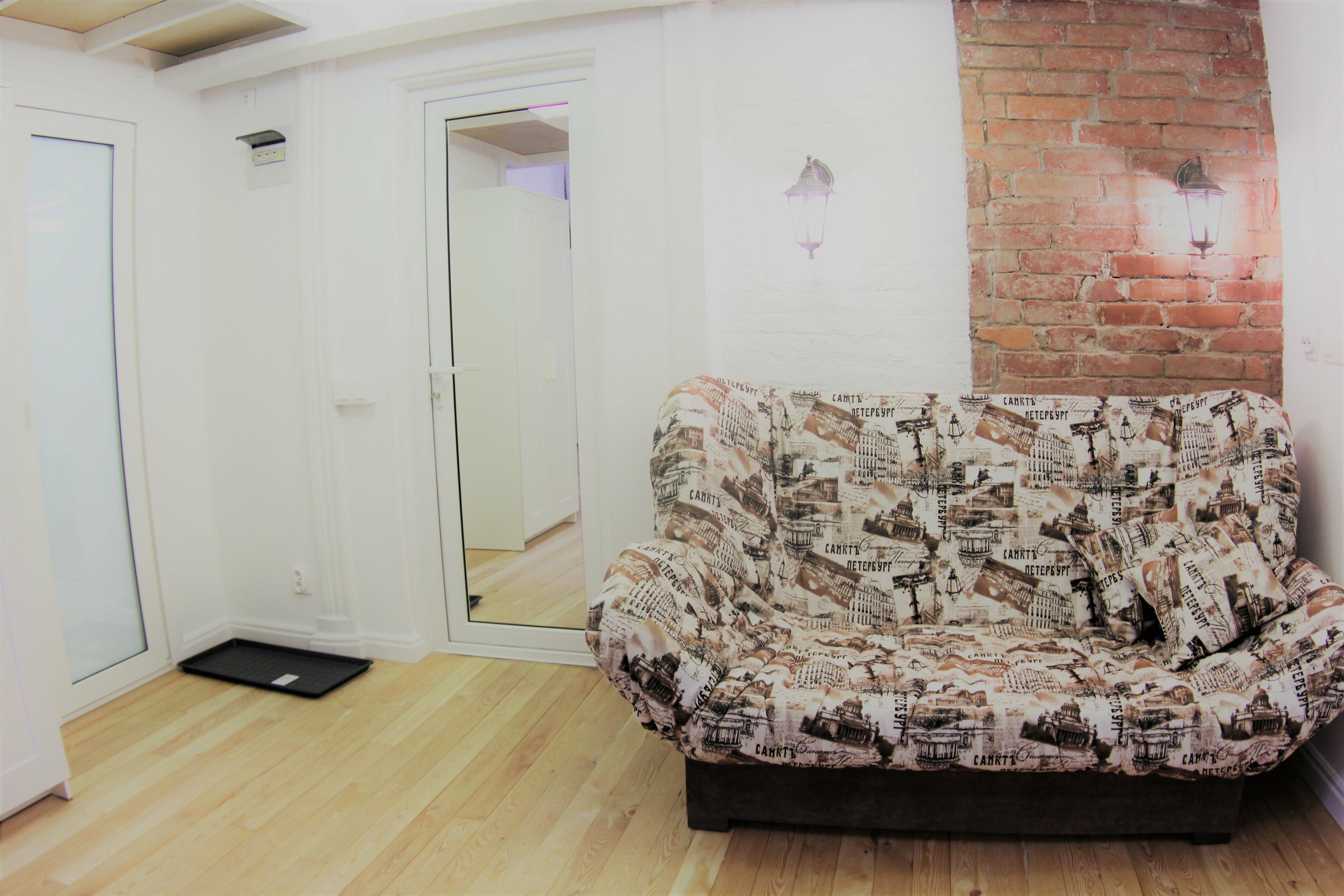 Апартаменты "Проснуться в Эрмитаже" - самая просторная семейная студия Deluxe (7)