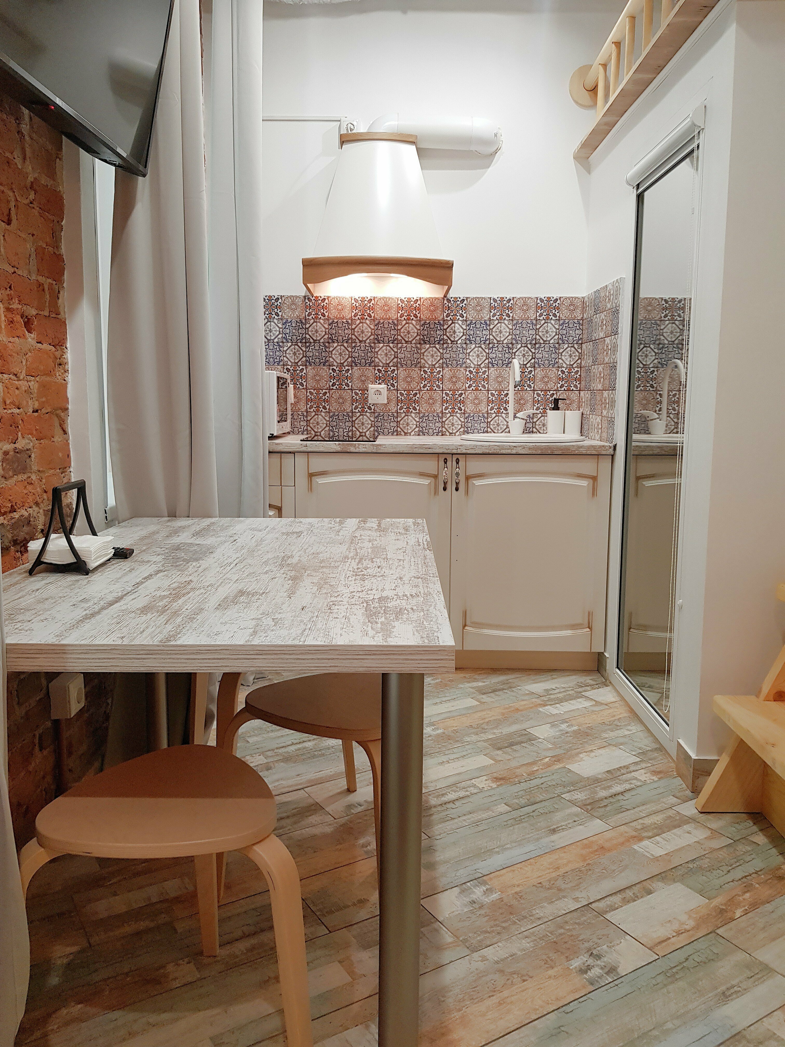 Семейные апартаменты со спальным этажом для 2-6 гостей (11)