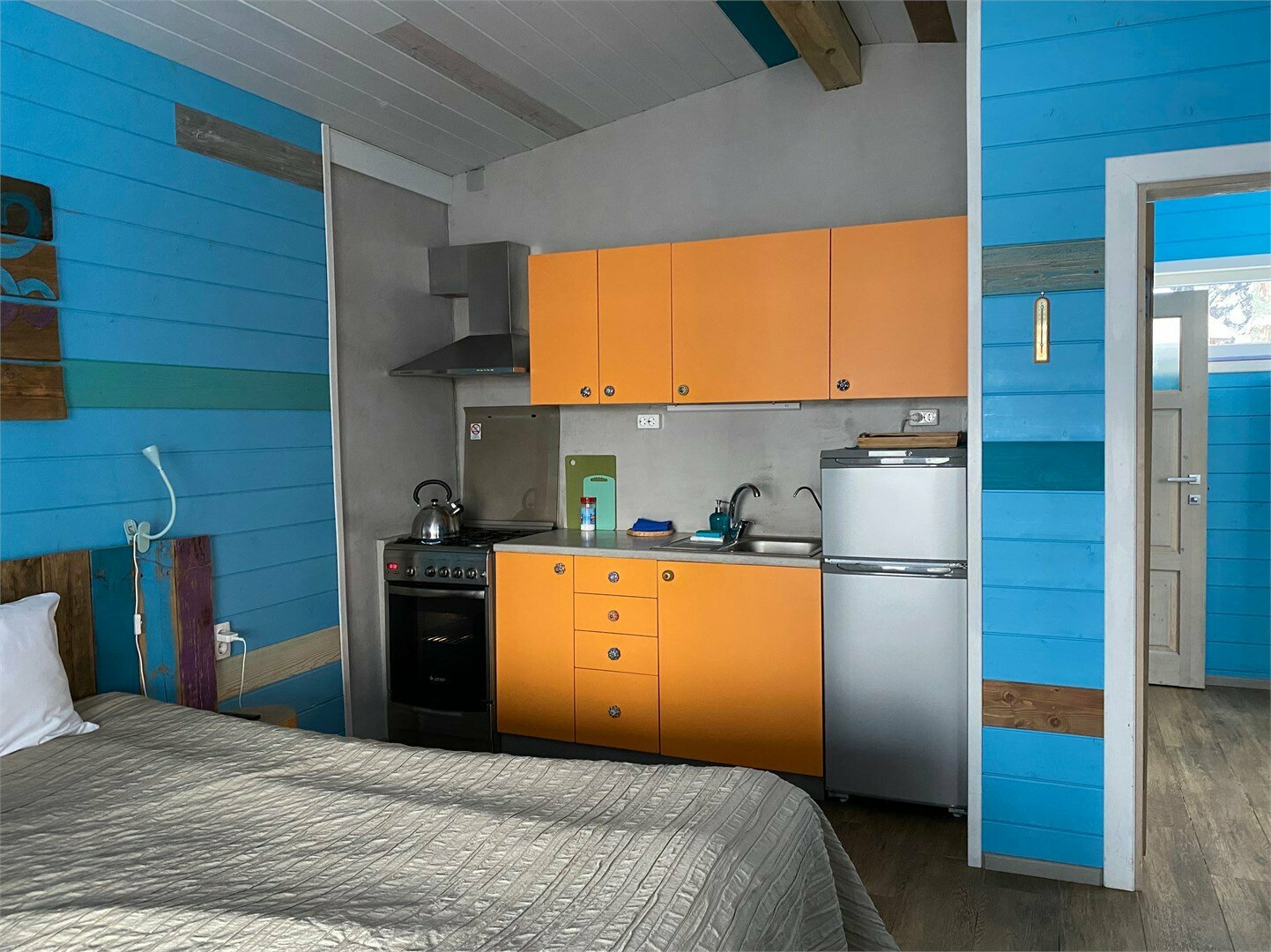 Коттедж с террасой