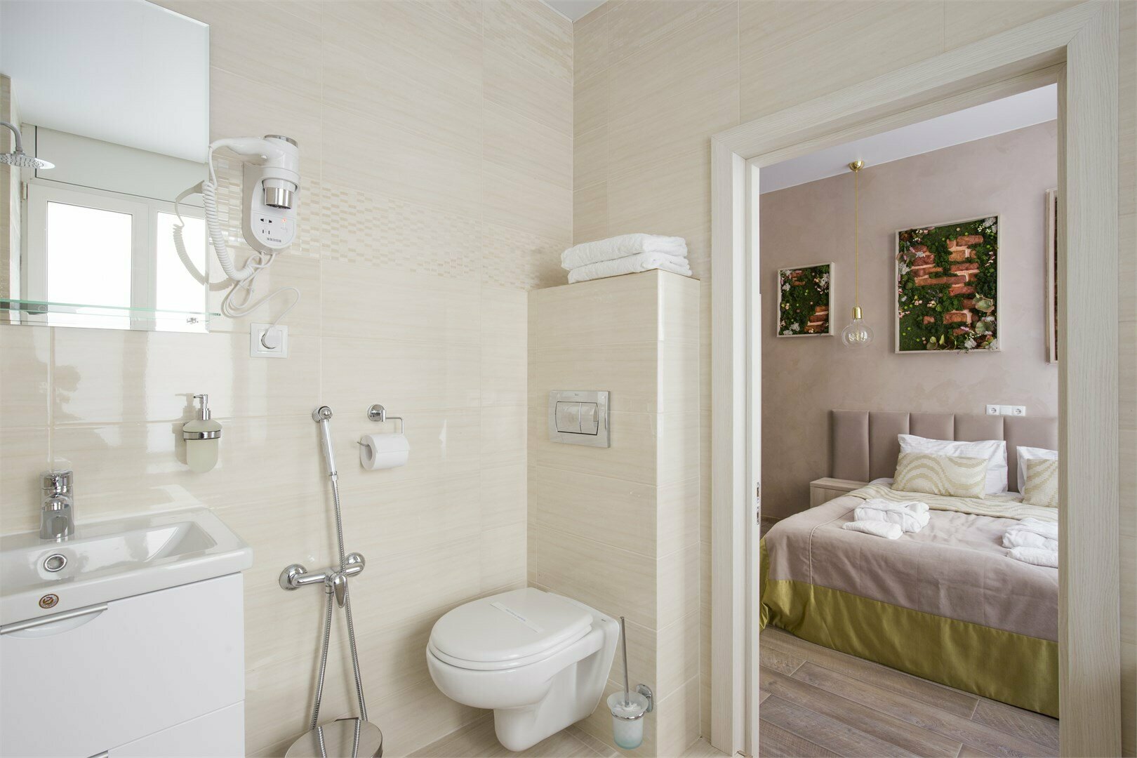 Большой двухместный номер с 1 кроватью