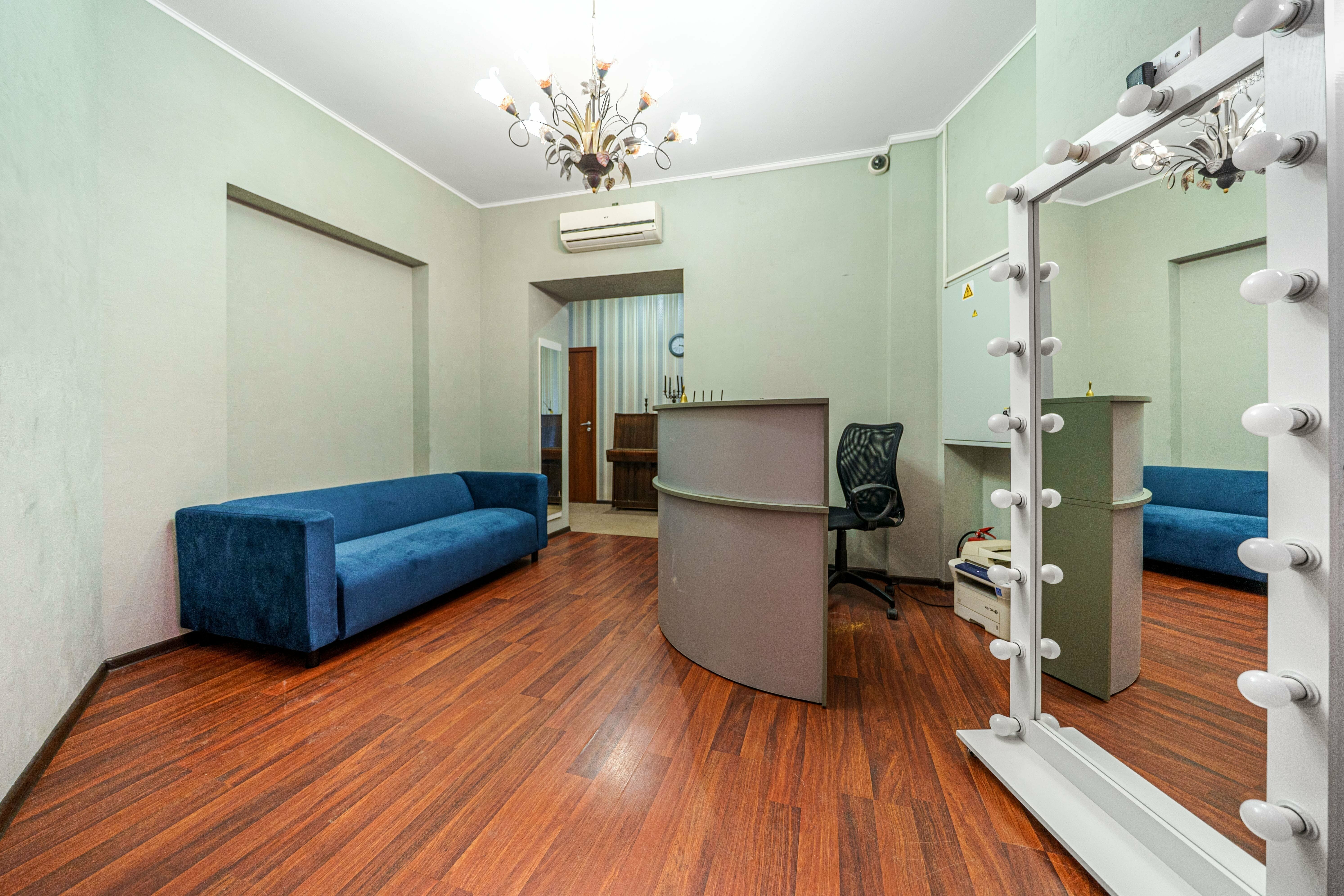 Двухместный номер с одной большой кроватью