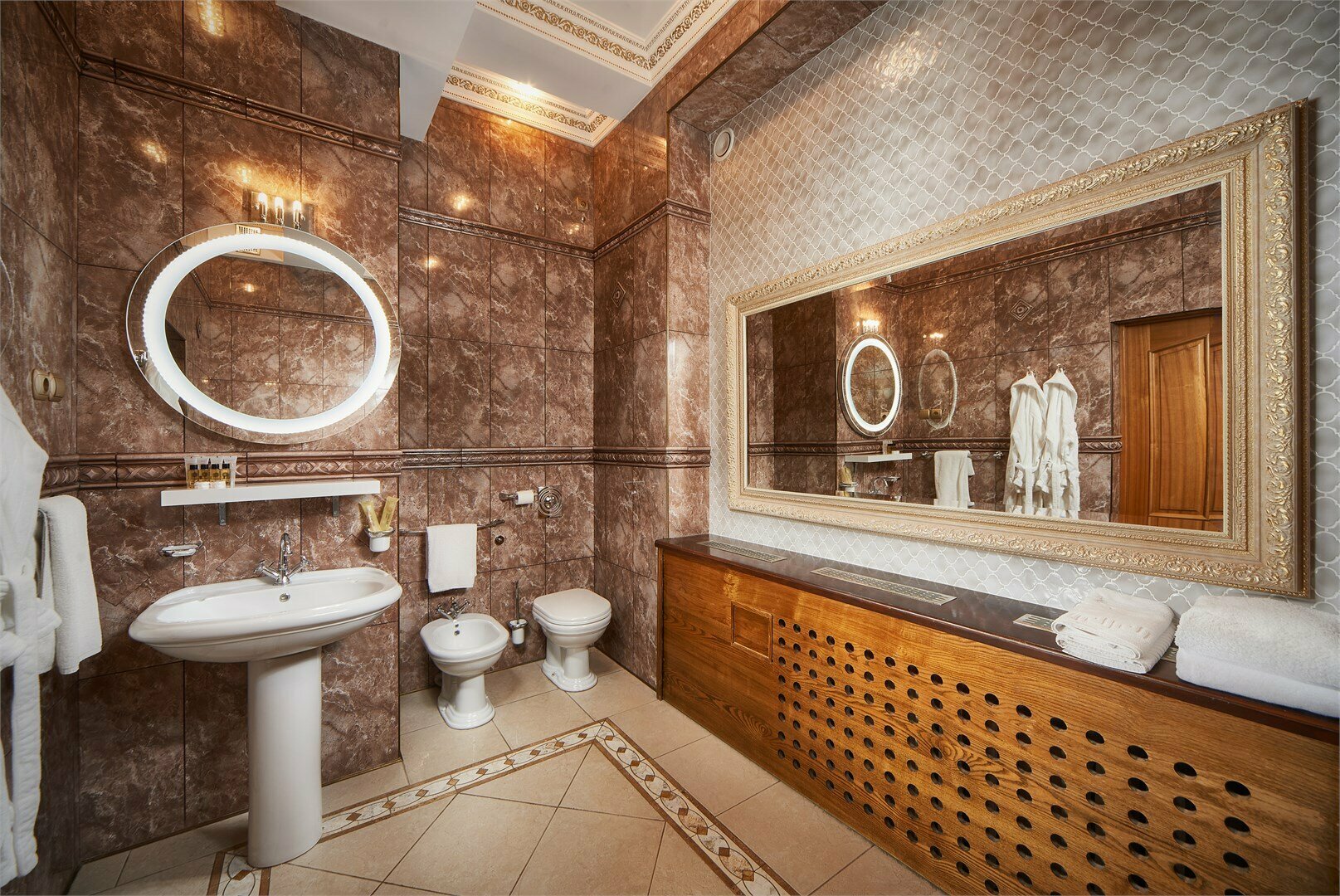 Улучшенный люкс