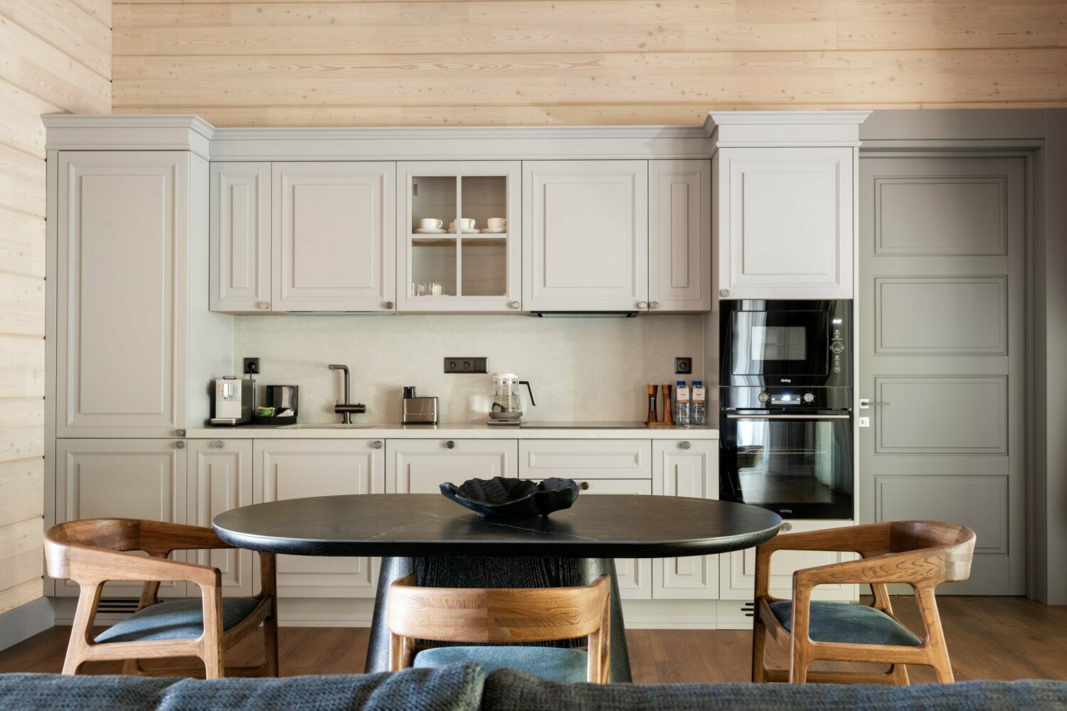 Вилла с двумя спальнями, сауной и панорамной верандой