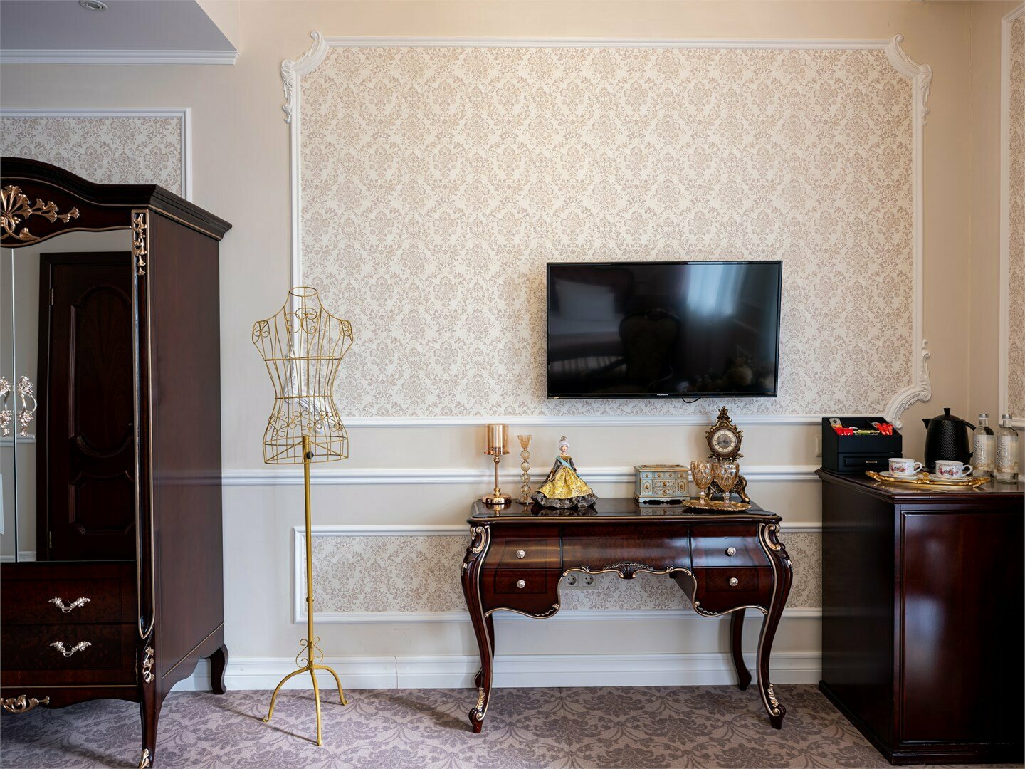 Номер Делюкс