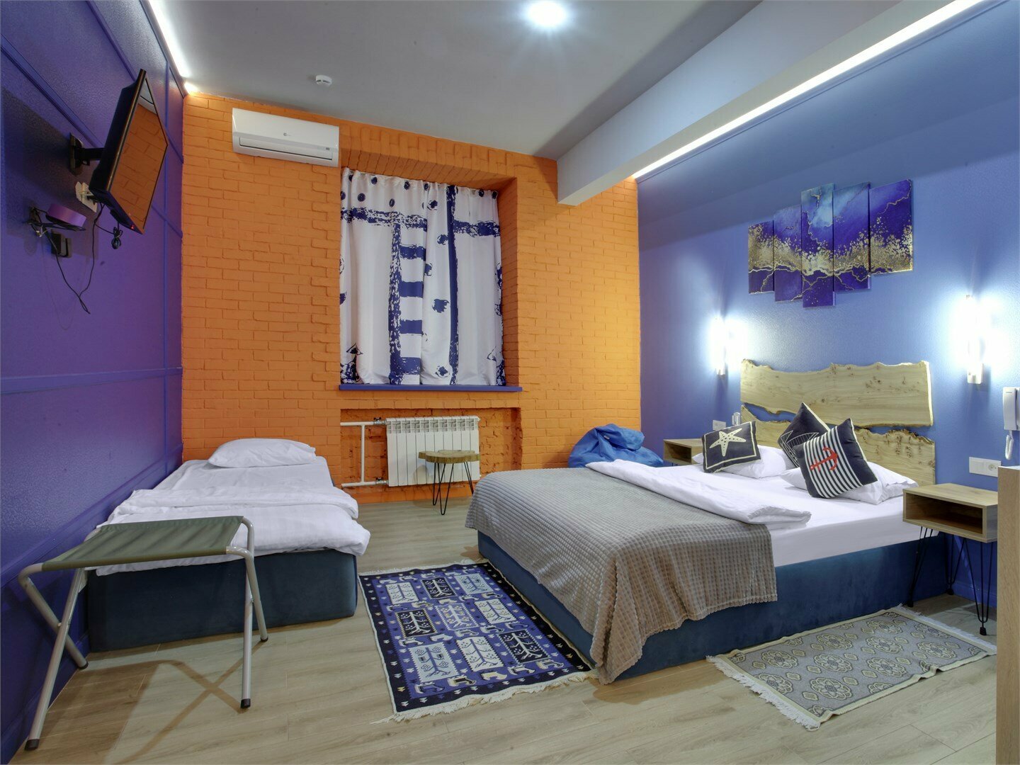 Студия с кухней с доп. кроватью и финской сауной "Леший"(сауна оплачивается отдельно)