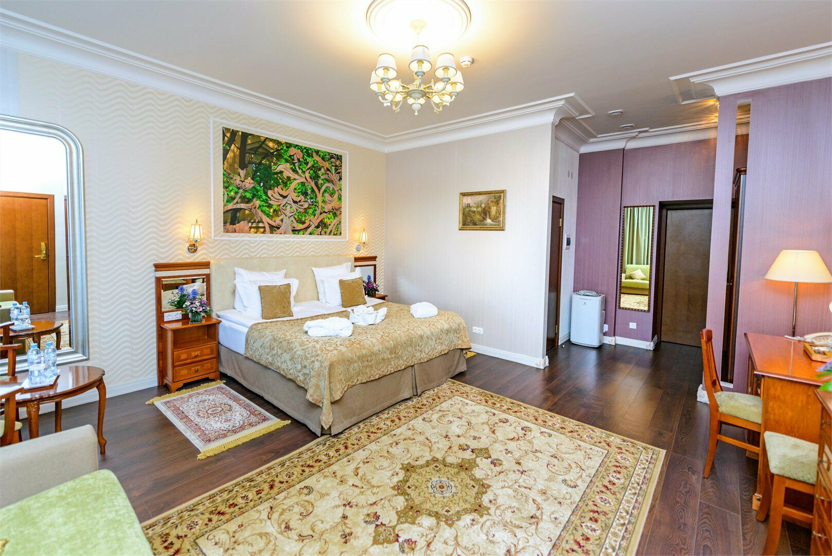 Делюкс Адмиралтейский