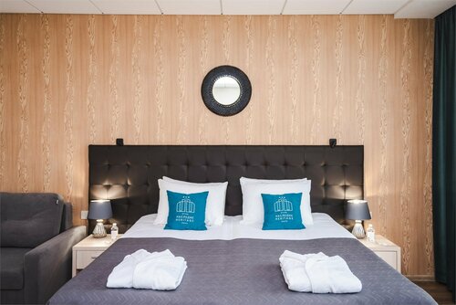 Улучшенный четырехместный номер