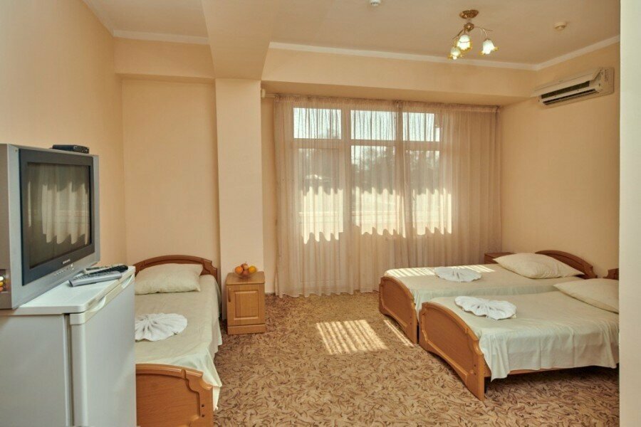 Семейный номер с балконом