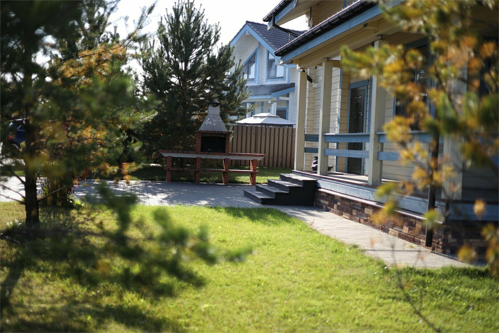 Двухэтажный коттедж "Новогодний" (5 спален)