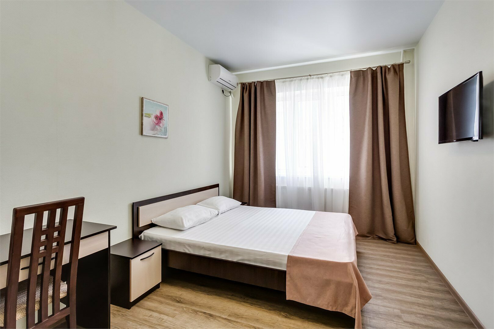 Апартаменты Делюкс со своим санузлом и кухней