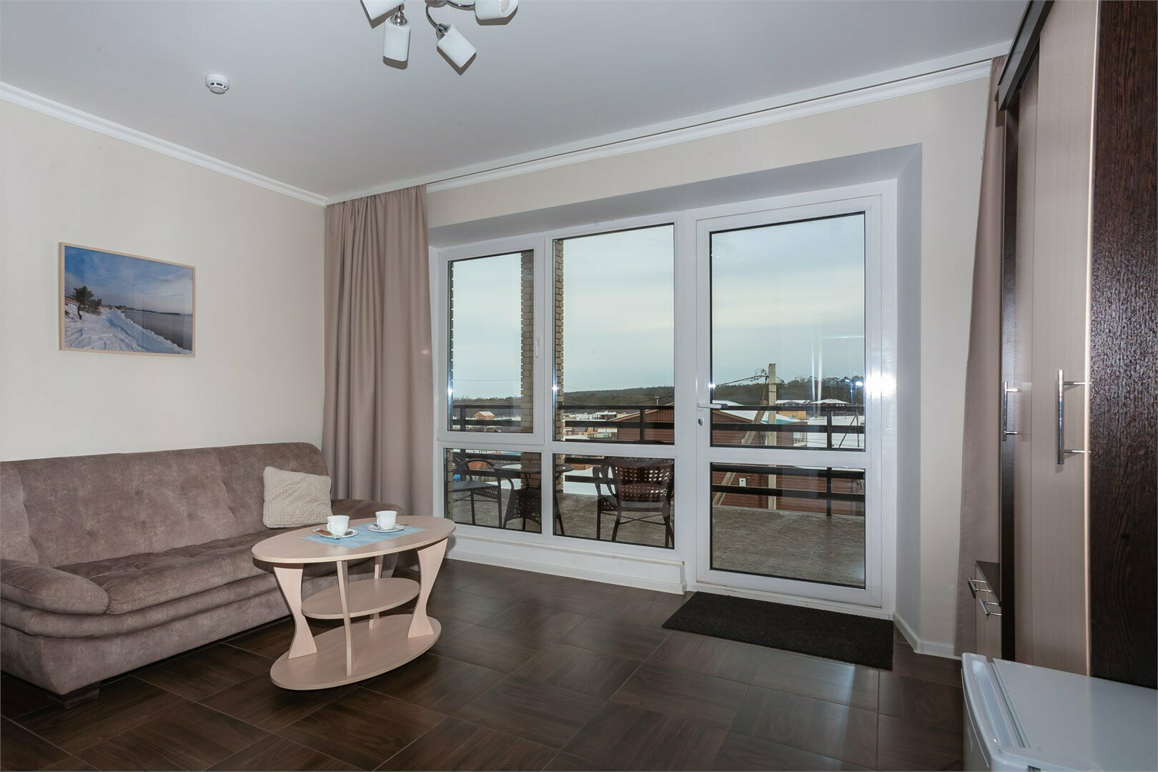 Улучшенный двухместный номер с 1 кроватью или 2 отдельными кроватями, вид на озеро