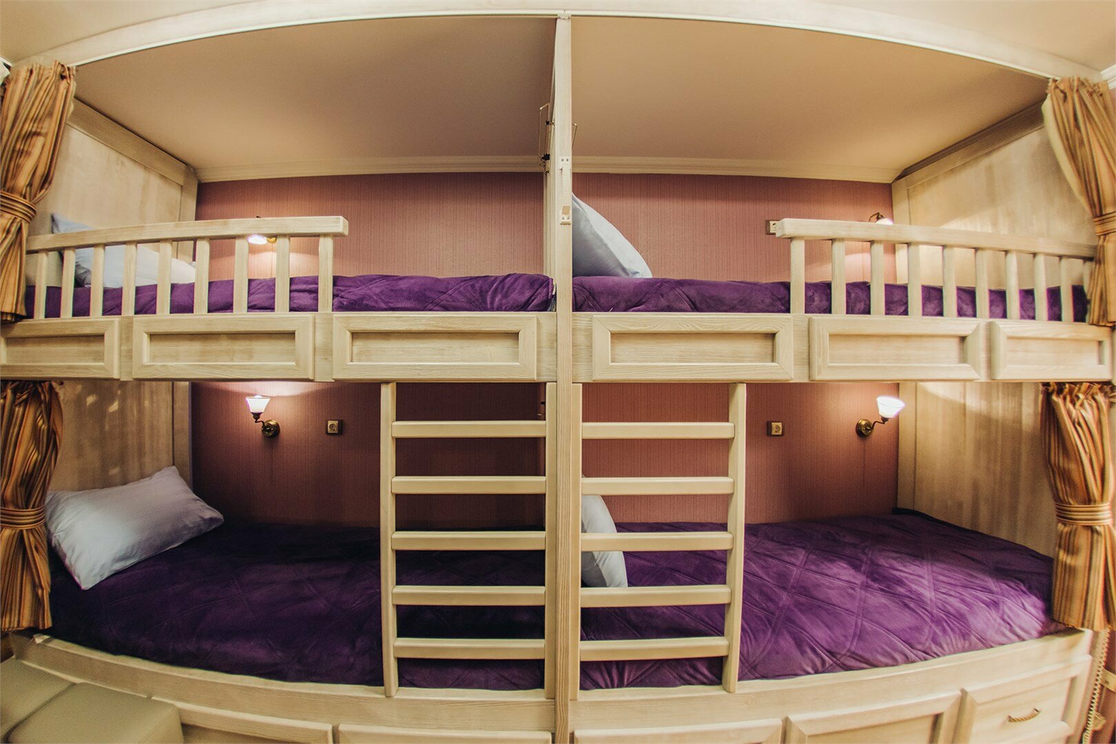 8-ми местные номера класса "хостел"