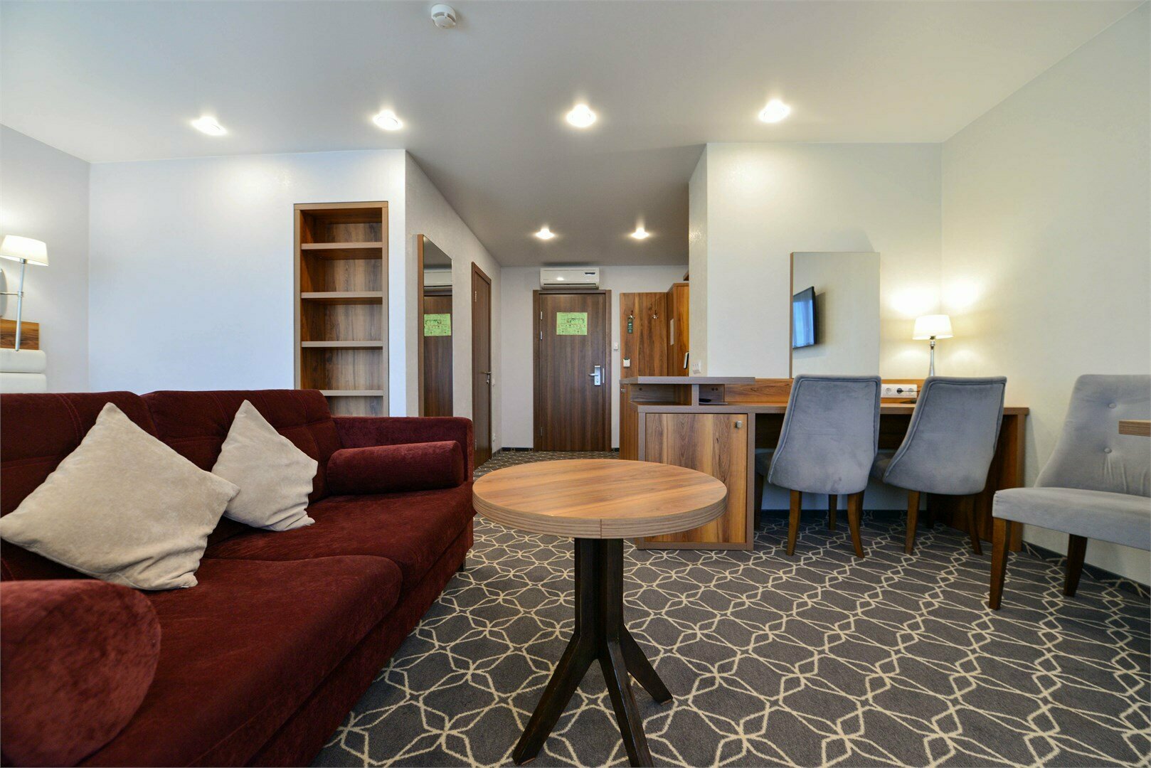 Апартаменты