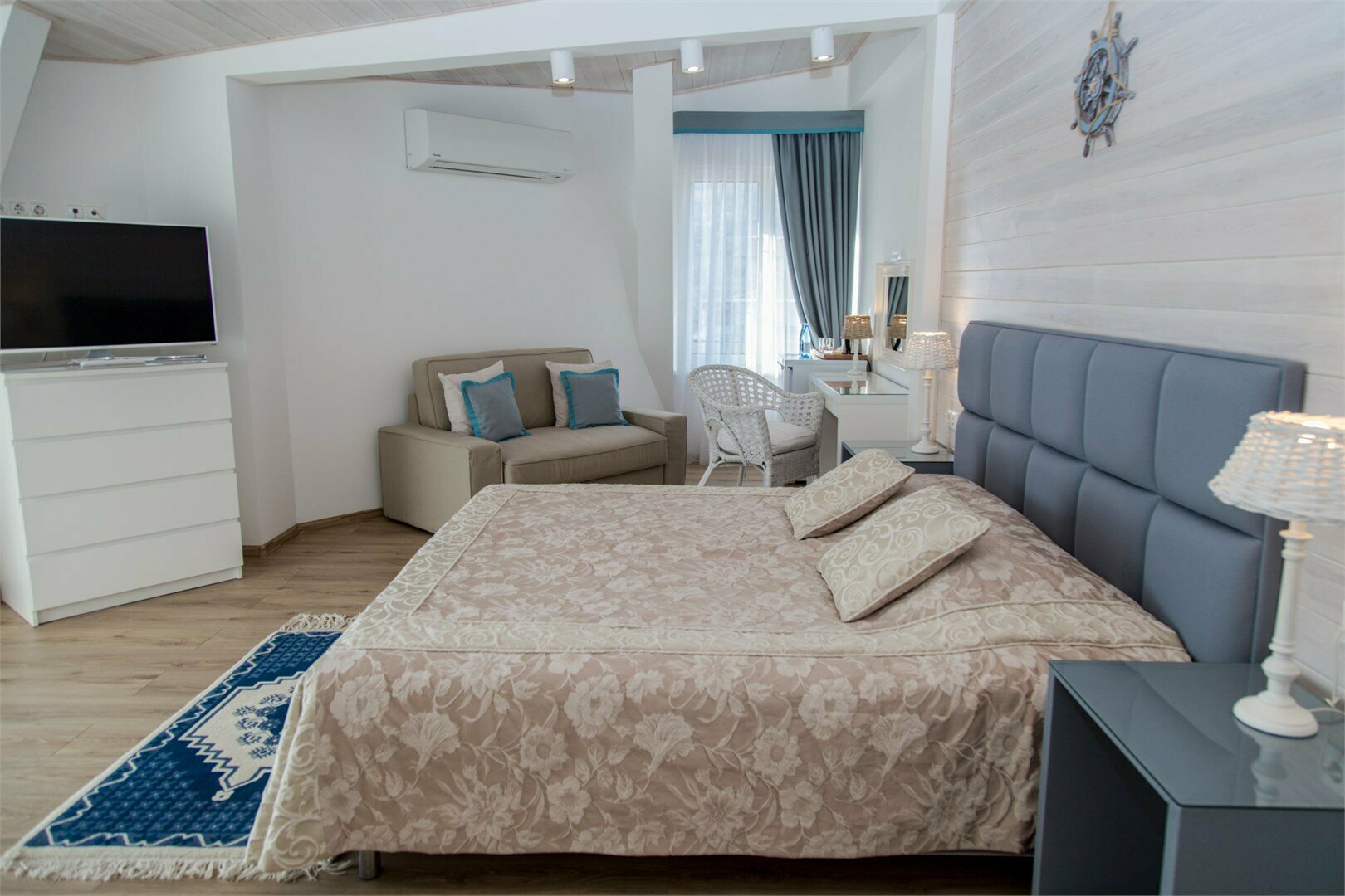 Супериор (Sea view plus)