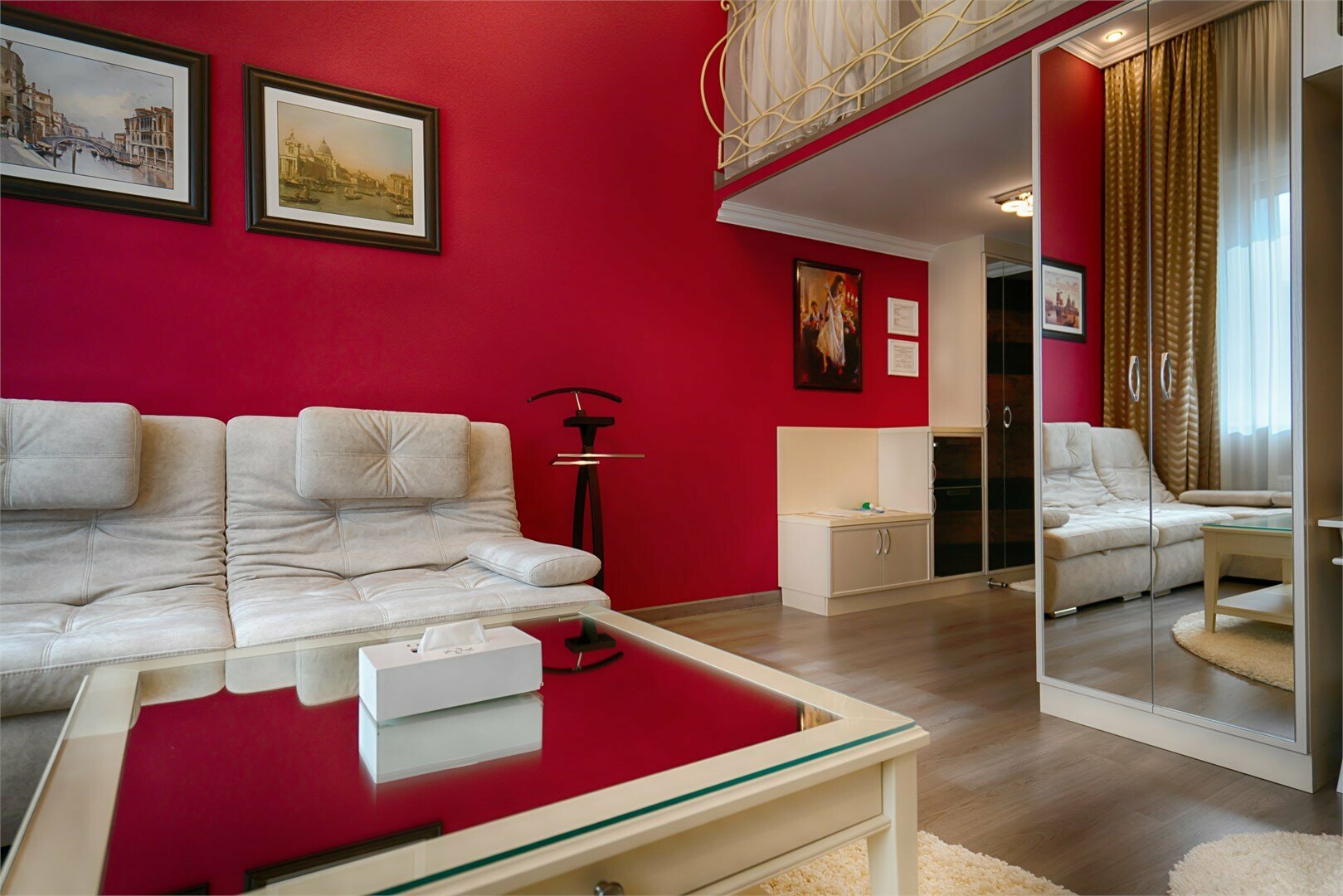 Двухуровневый Люкс с гидромассажной ванной Плюс