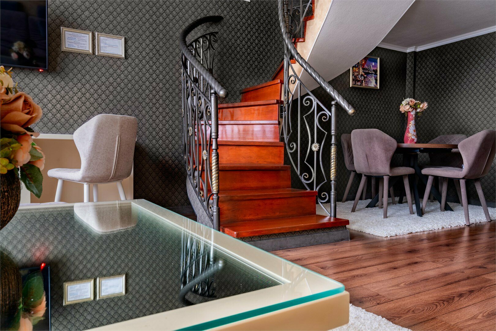 Двухуровневый Люкс