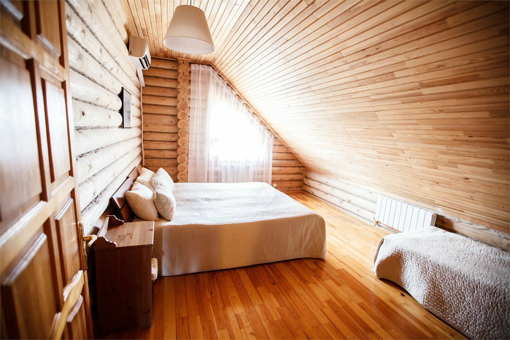 Коттедж №5 на 12+2 мест с беседкой и мангальной зоной