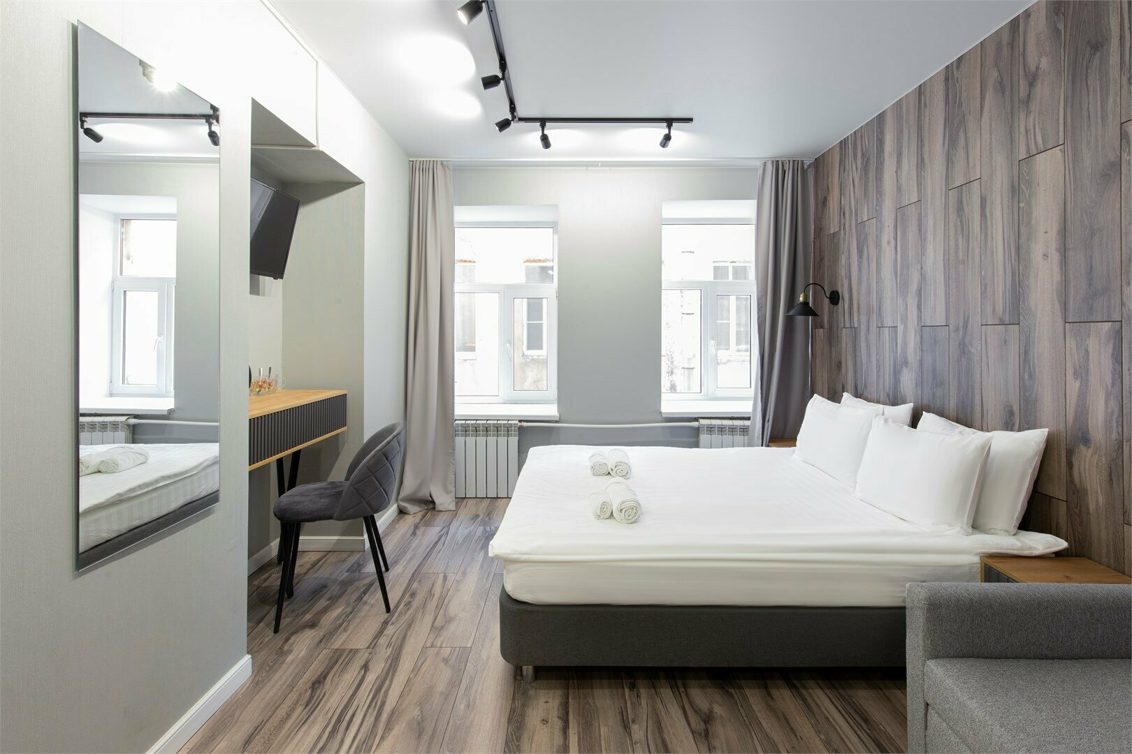 Улучшенный стандартный номер с одной большой или двумя раздельными кроватями