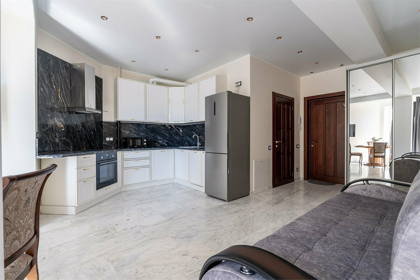 Трехкомнатная квартира с двумя спальнями