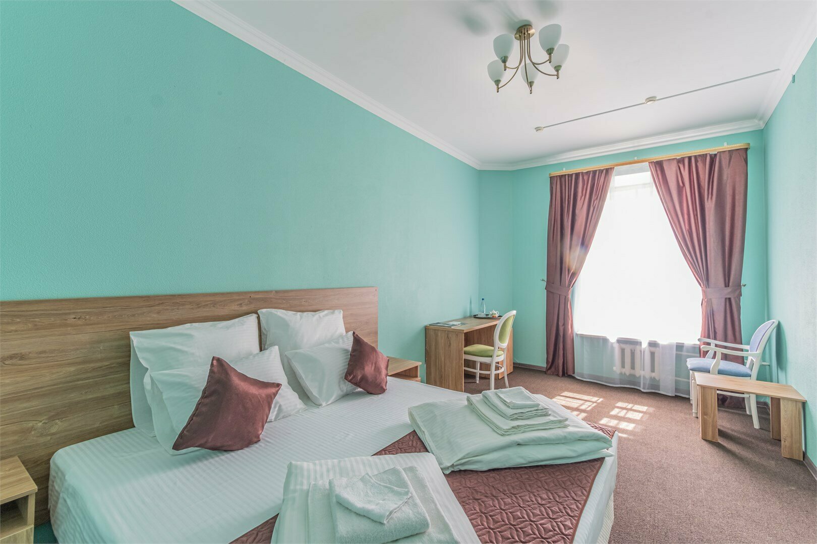 Двухместный номер с 1 кроватью или 2 отдельными кроватями с гостиной