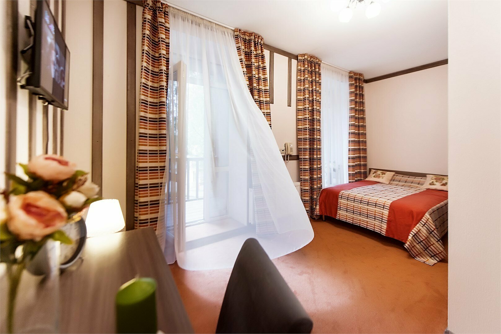 Стандарт в гостинице с видом на воду и общим балконом