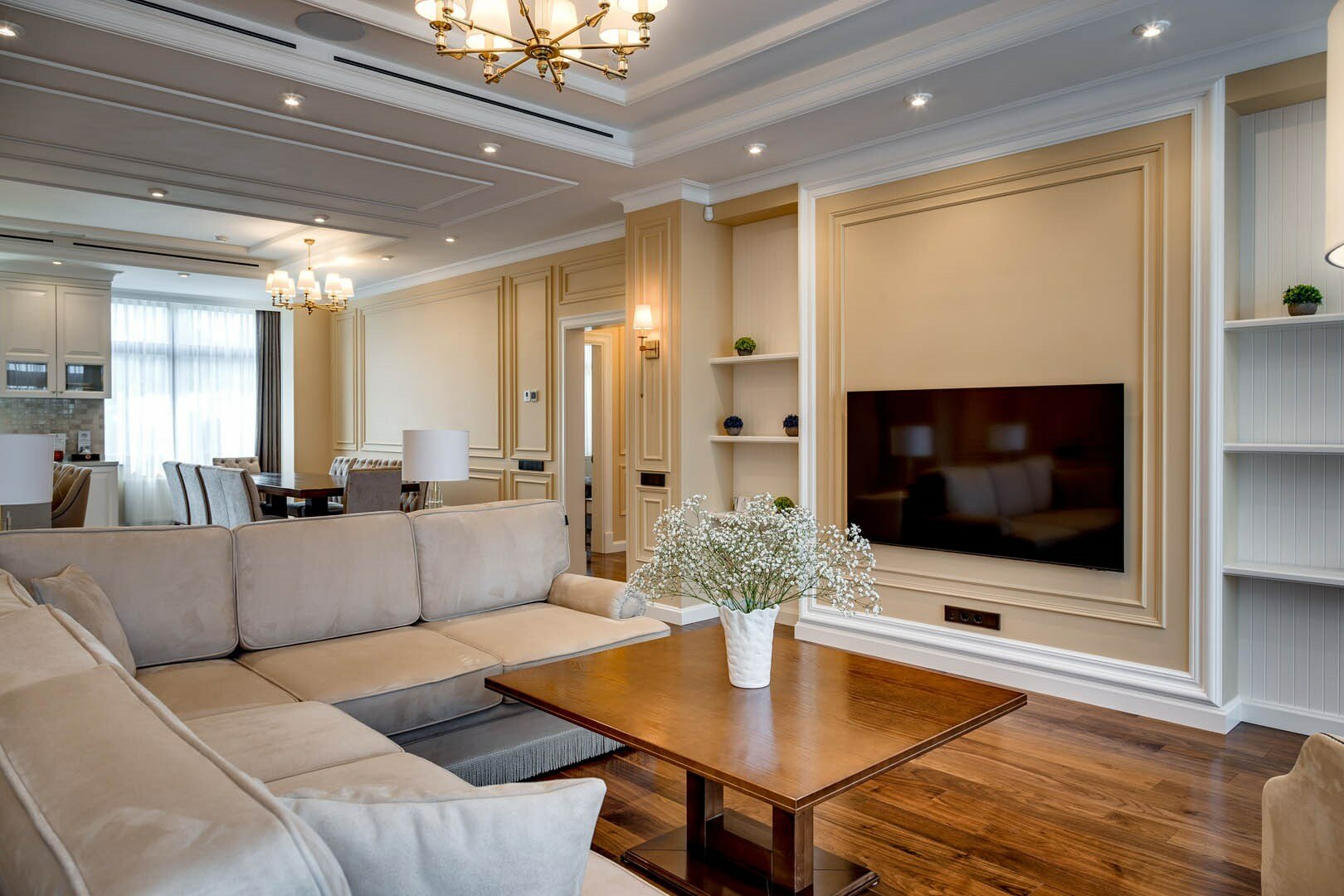 Улучшенные апартаменты с 3 спальнями №715