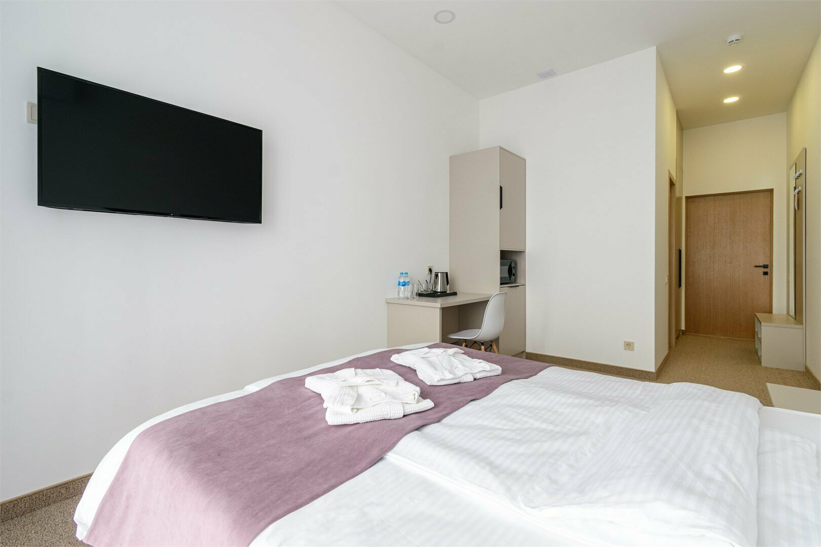 Стандартный с балконом