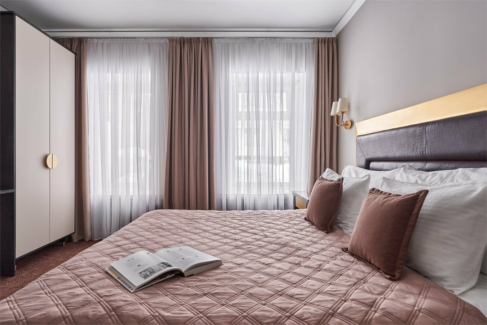 Номер Делюкс