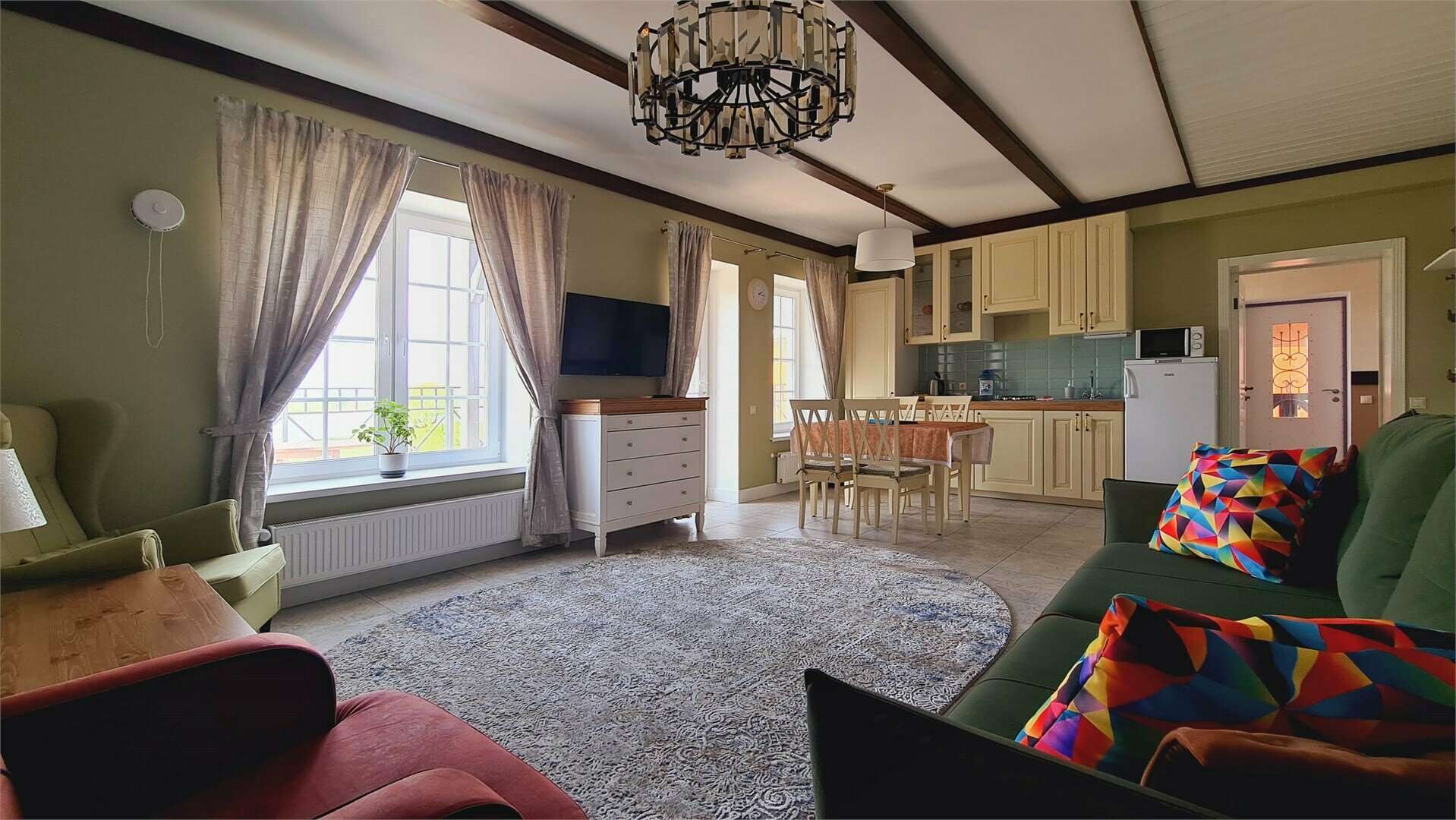 Дом - таунхаус семейный на 6 человек