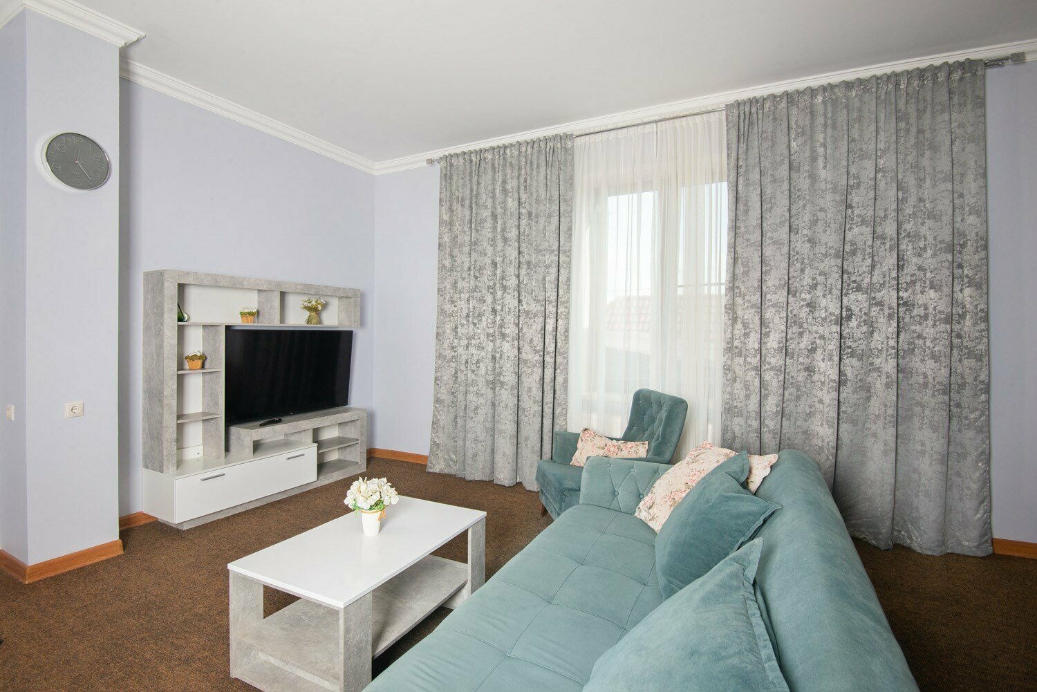 Двухкомнатные апартаменты семейные № 301