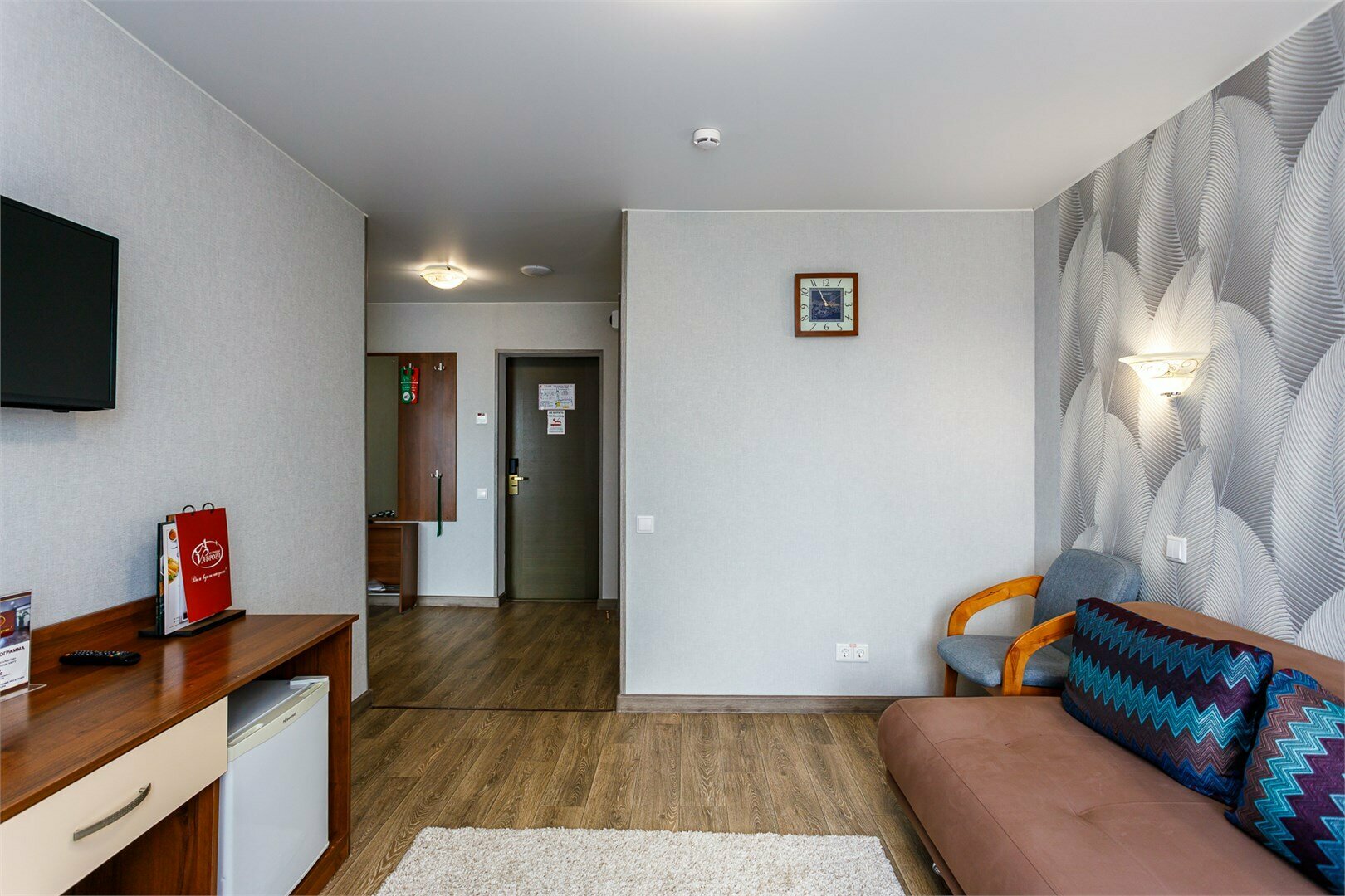 Улучшенный люкс