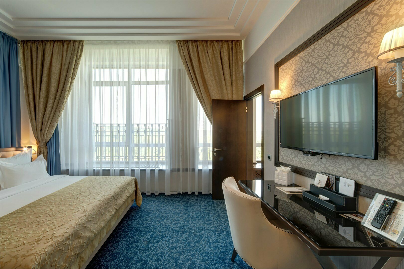 АПАРТАМЕНТЫ