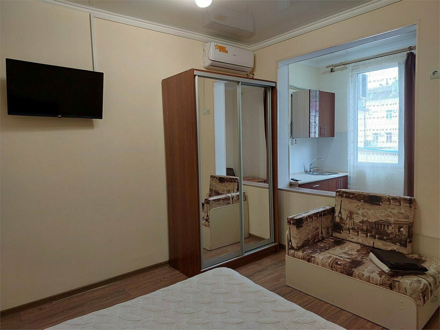 Семейный с кухней