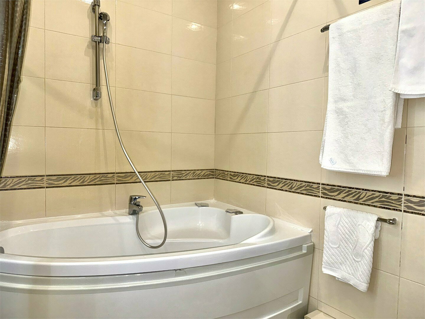 Стандартный номер с кроватью размера «king-size»