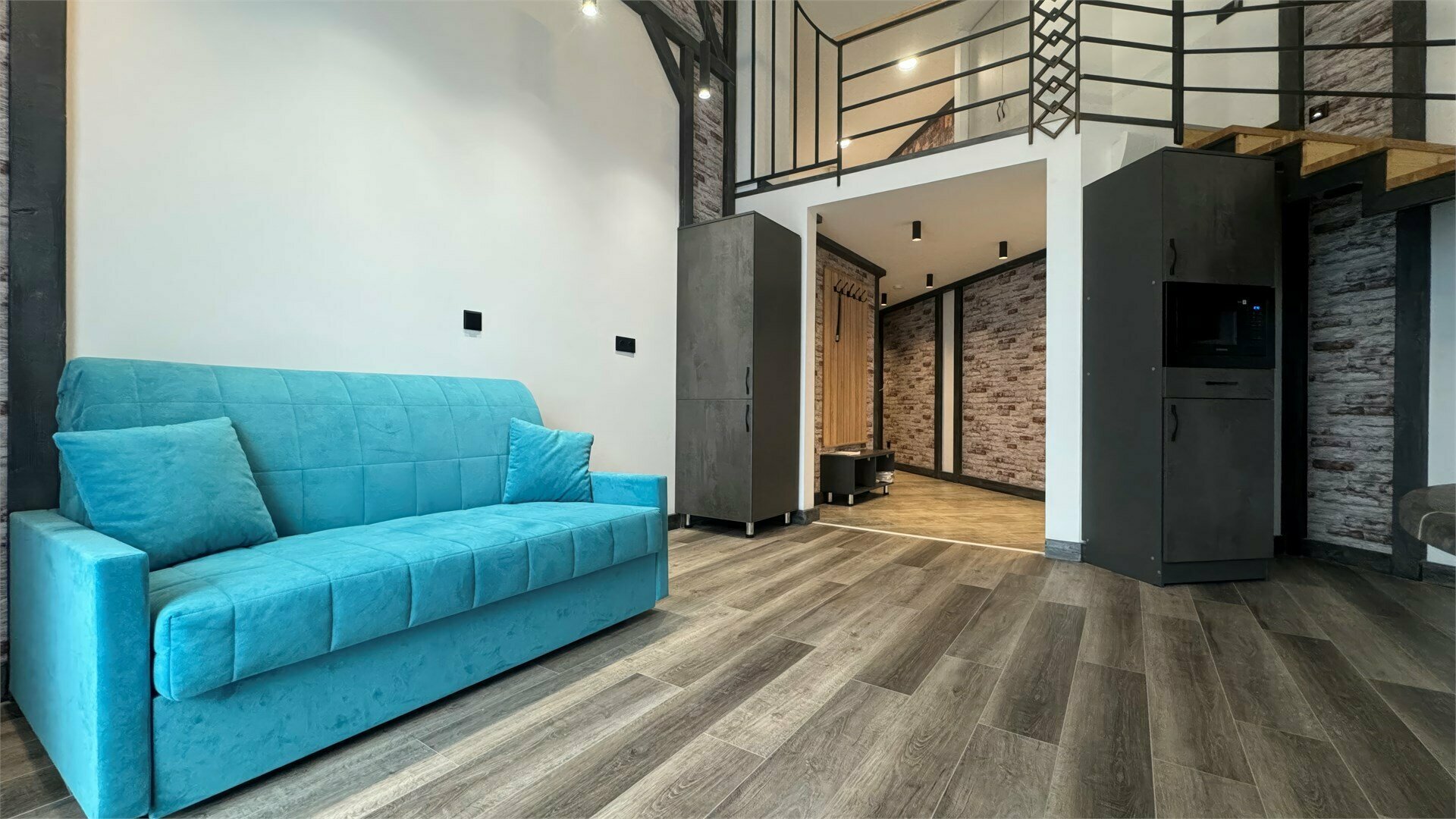 Студия DUPLEX с террасой