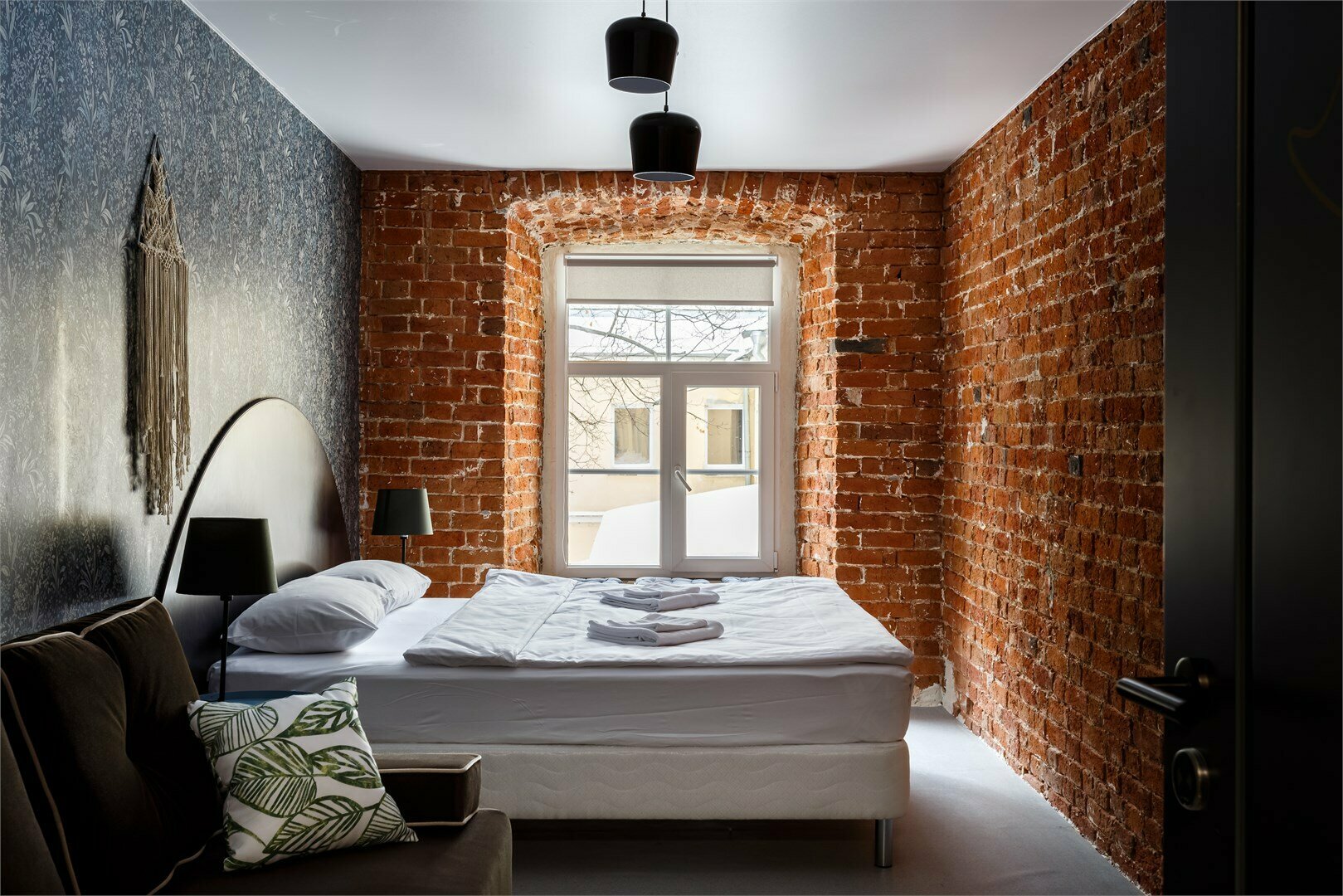 Двухместный номер с общей ванной комнатой