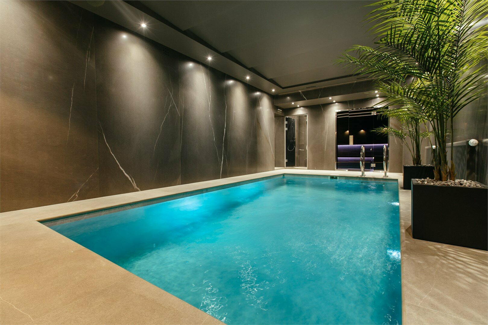 Люкс с собственным бассейном