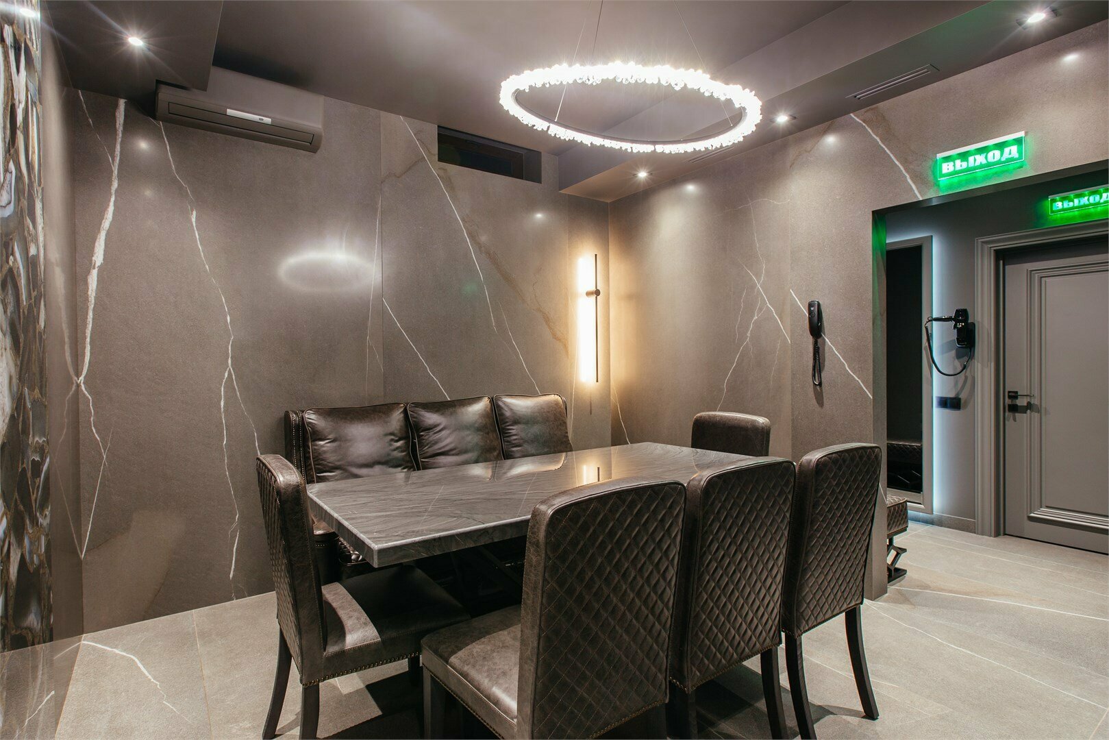 Люкс с собственным бассейном