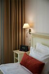 Делюкс с одной большой кроватью в Marco Polo by Moss Hospitality