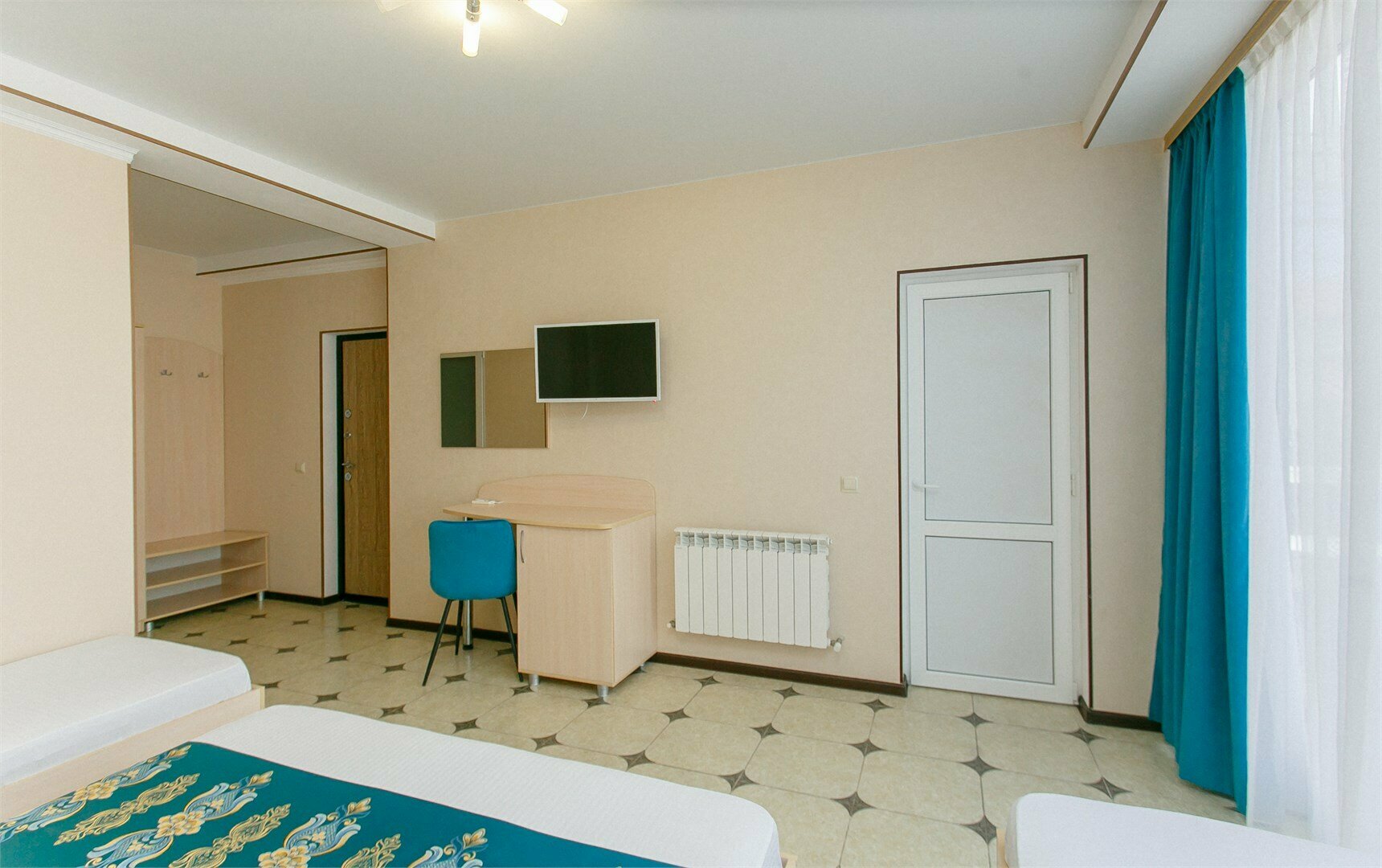 Четырёхместный студио с балконом