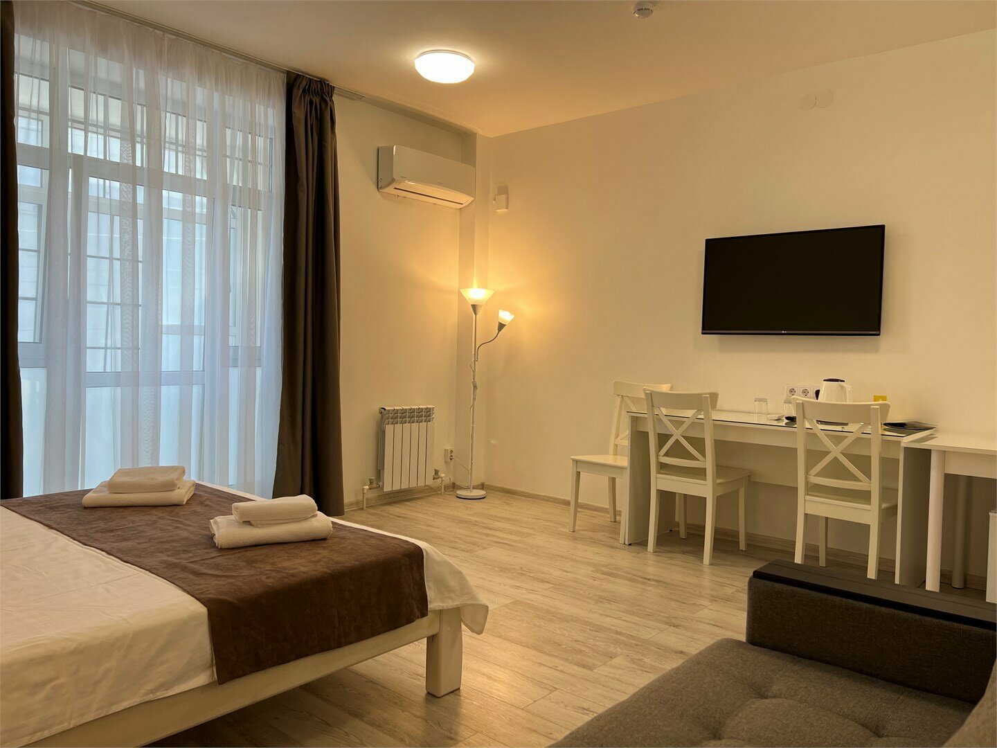 Новый корпус трехместный номер с лоджией и кондиционером 35 м2