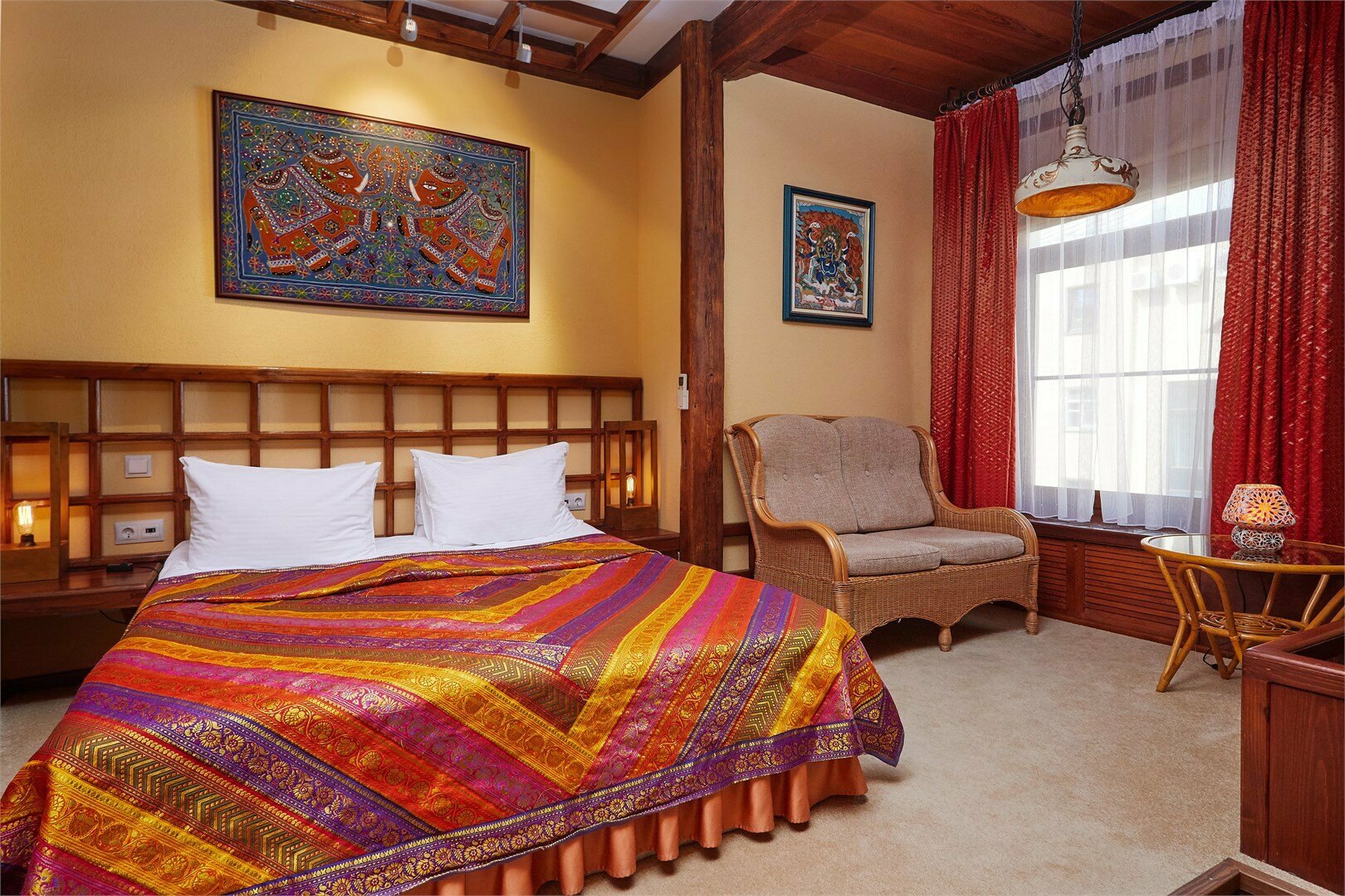 Номер Делюкс